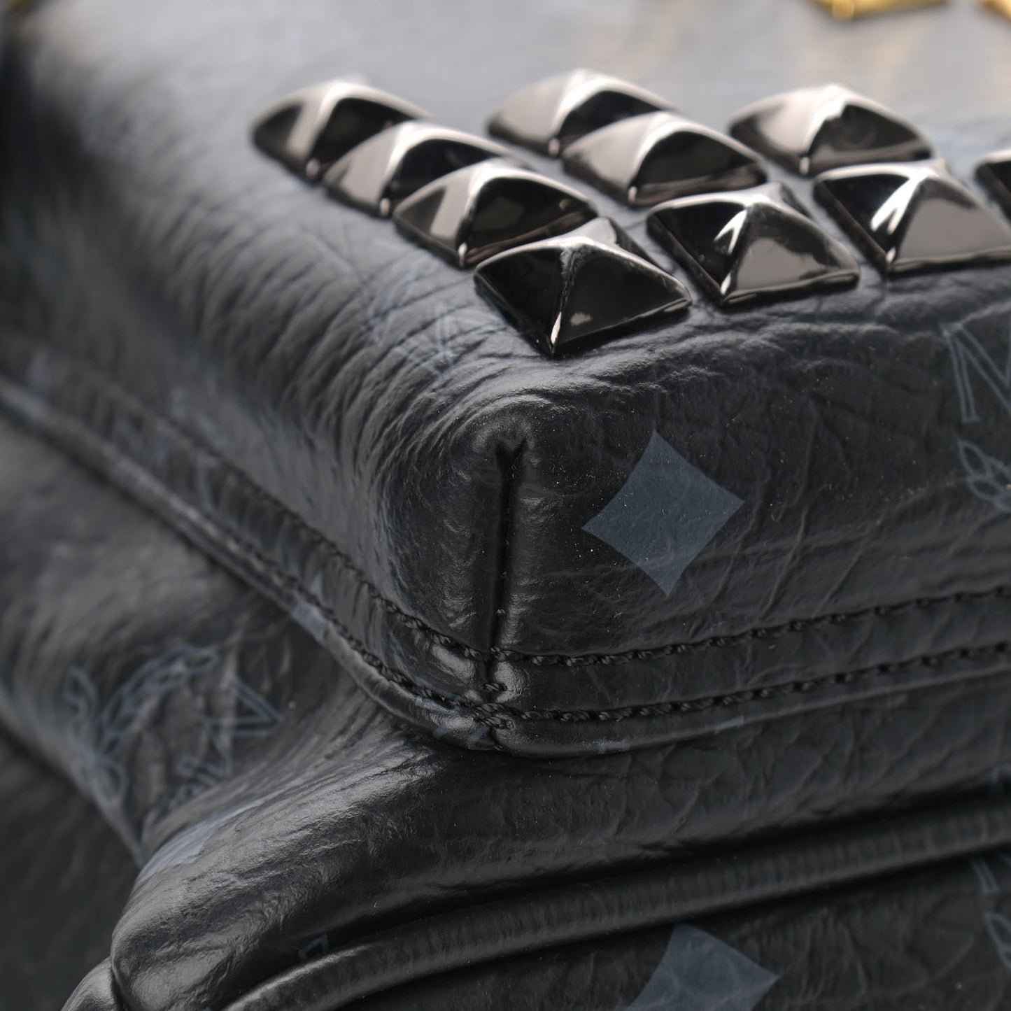 Visetos Studded Small Stark M Backpack Black