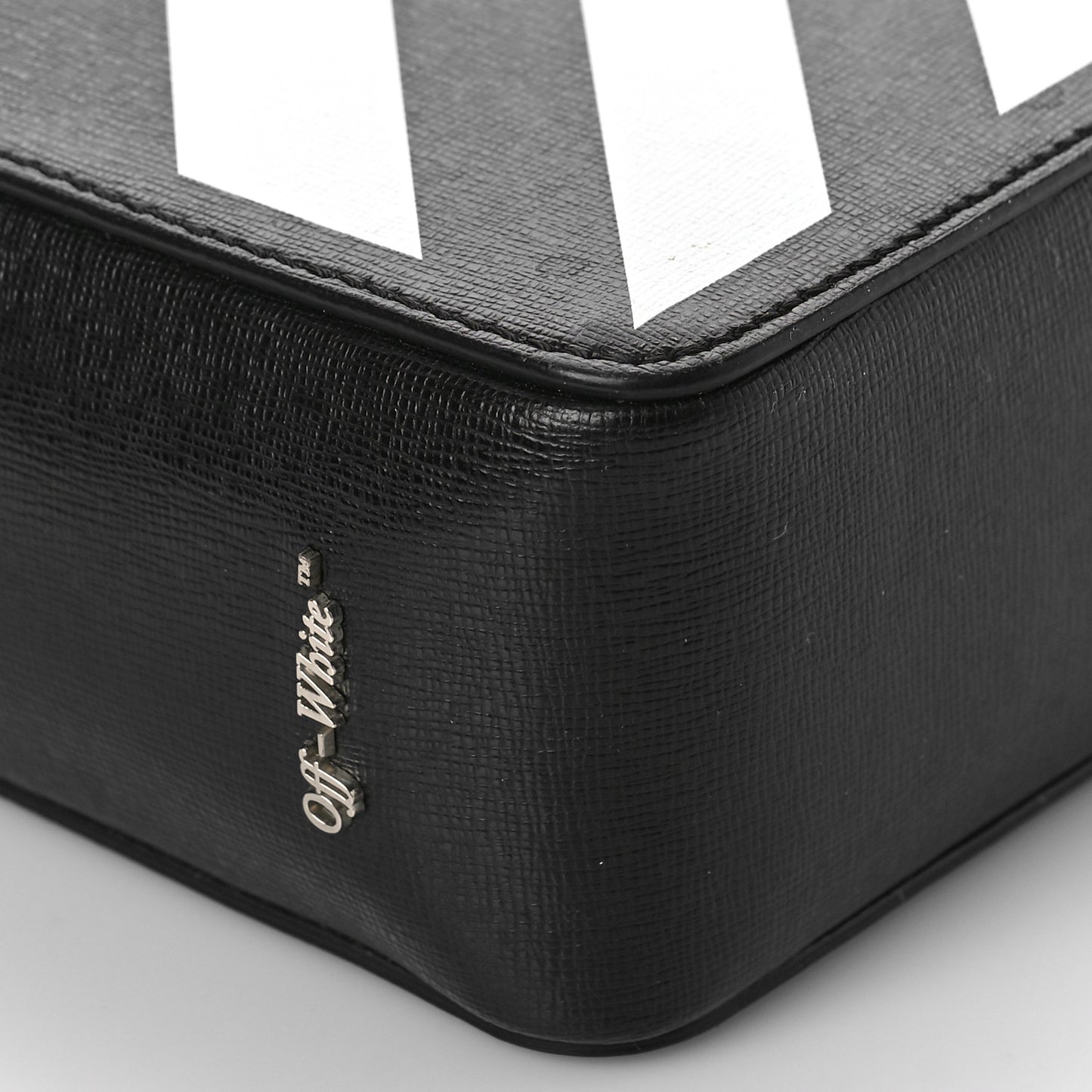 Saffiano Striped Diag Binder Belt Bag Black