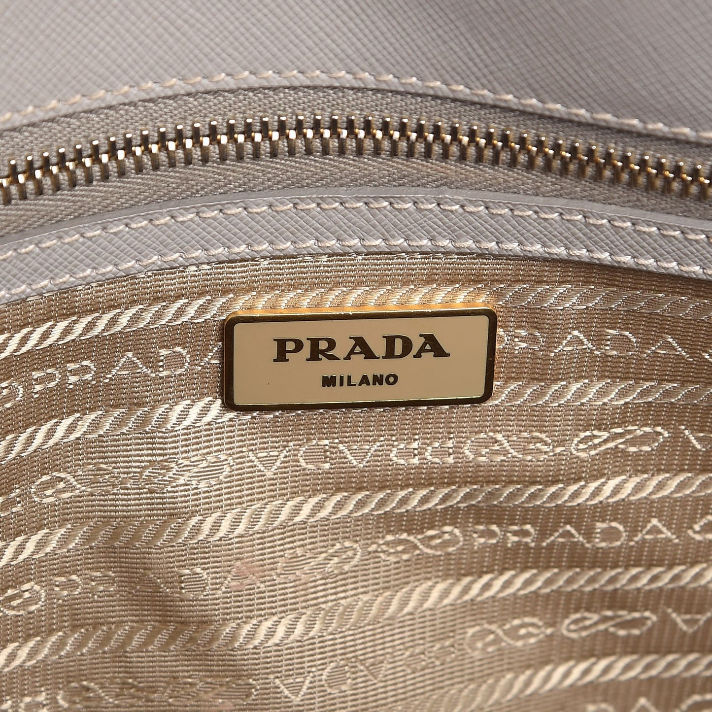 Saffiano Lux Extra Large Galleria Double Zip Tote Argilla