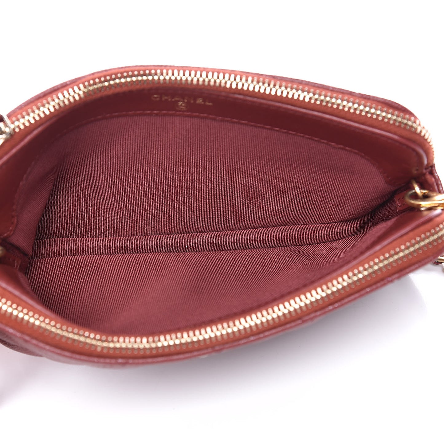 Iridescent Caviar Quilted Small Clutch With Chain Red