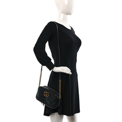 Gucci Calfskin Matelasse Small GG Marmont Chain Shoulder Bag Black 2 of 9
