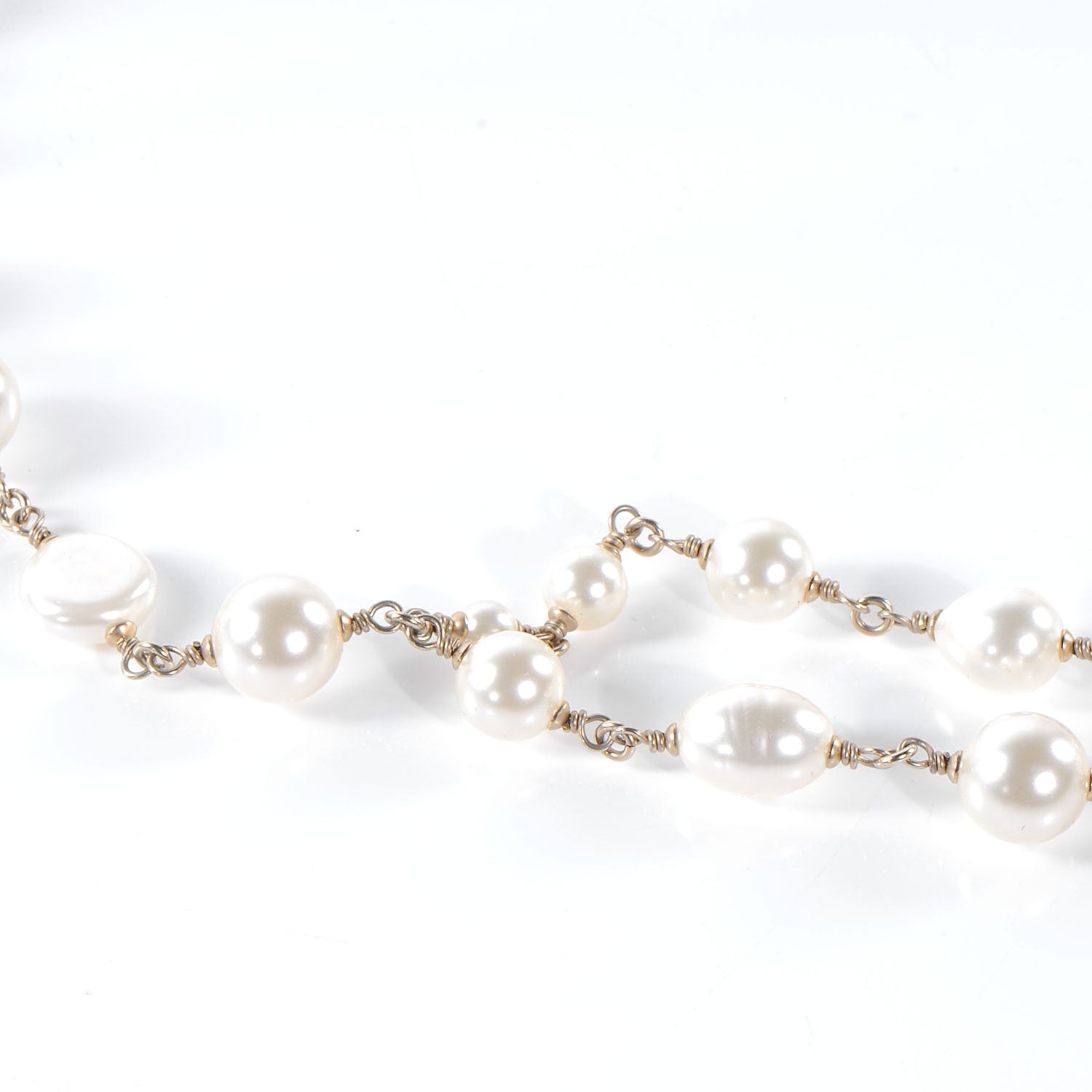 Chanel CC Irregular Pearl Belt Gold 4 of 6