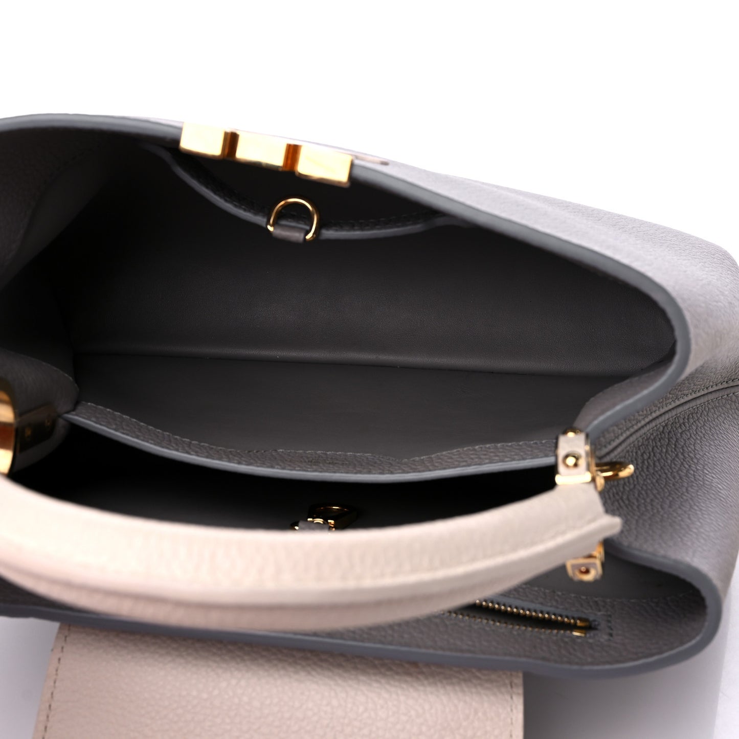 Taurillon Capucines MM Steeple Gray