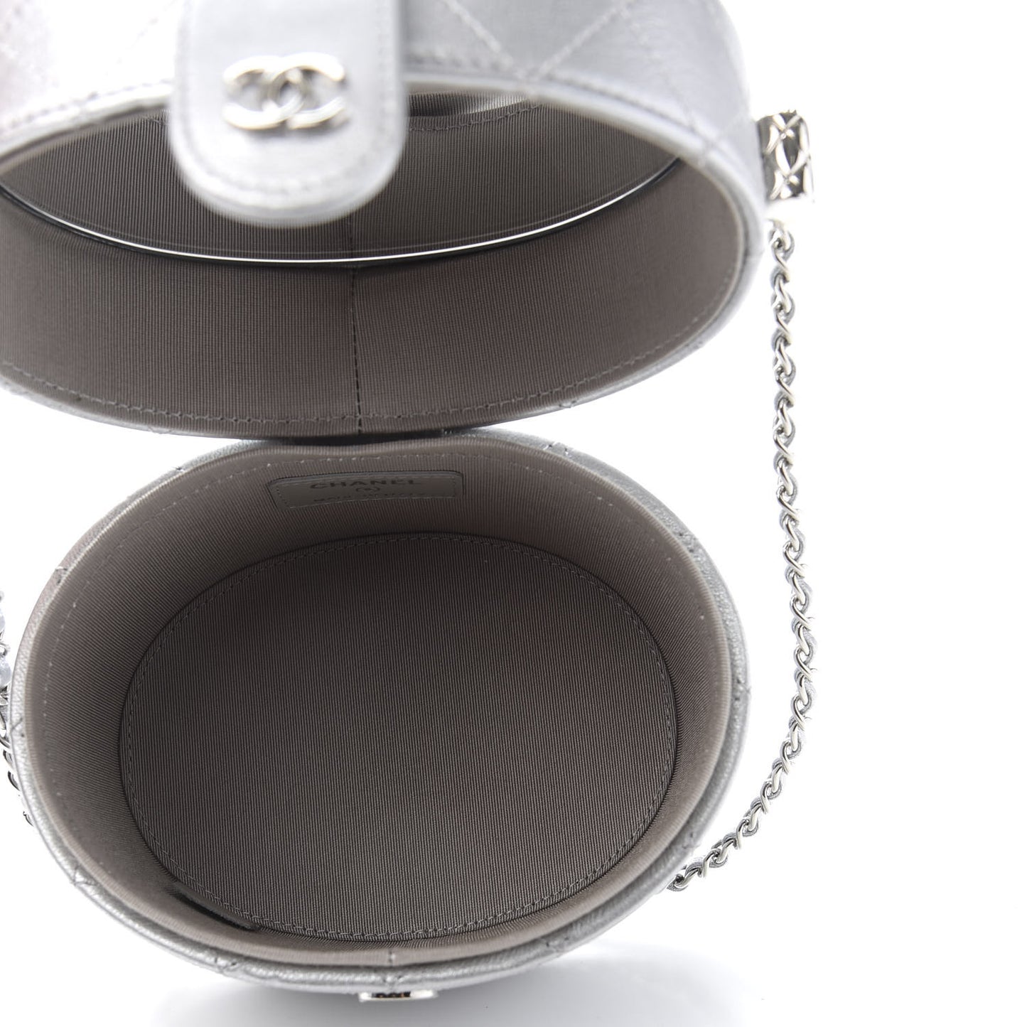 Metallic Lambskin Quilted Round Vanity Case With Chain Silver