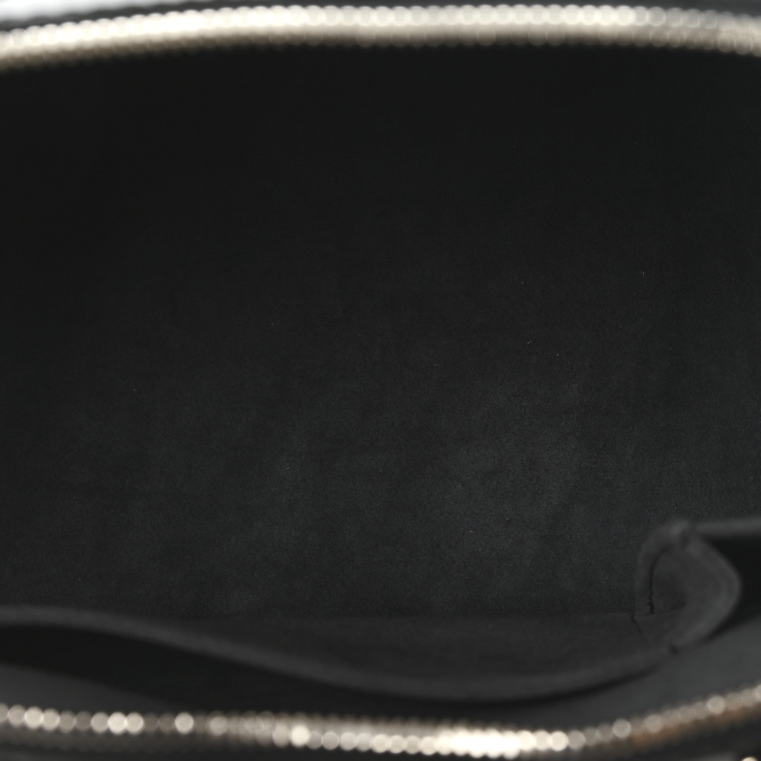 Louis Vuitton Epi Alma GM Black 5 of 9