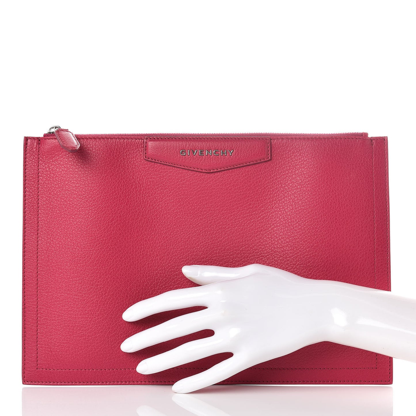 Sugar Goatskin Medium Antigona Pouch Fushia