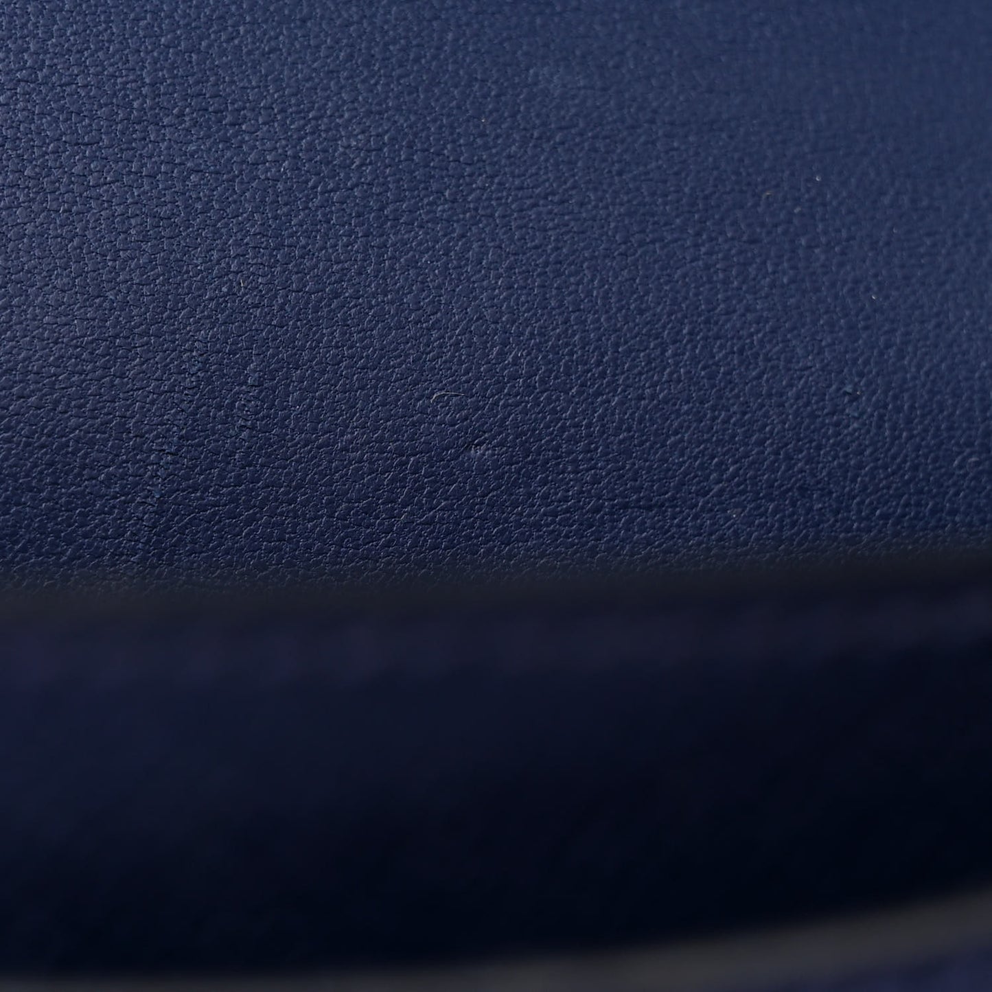 Epsom Enamel Constance 18 Bleu Saphir Orange Poppy