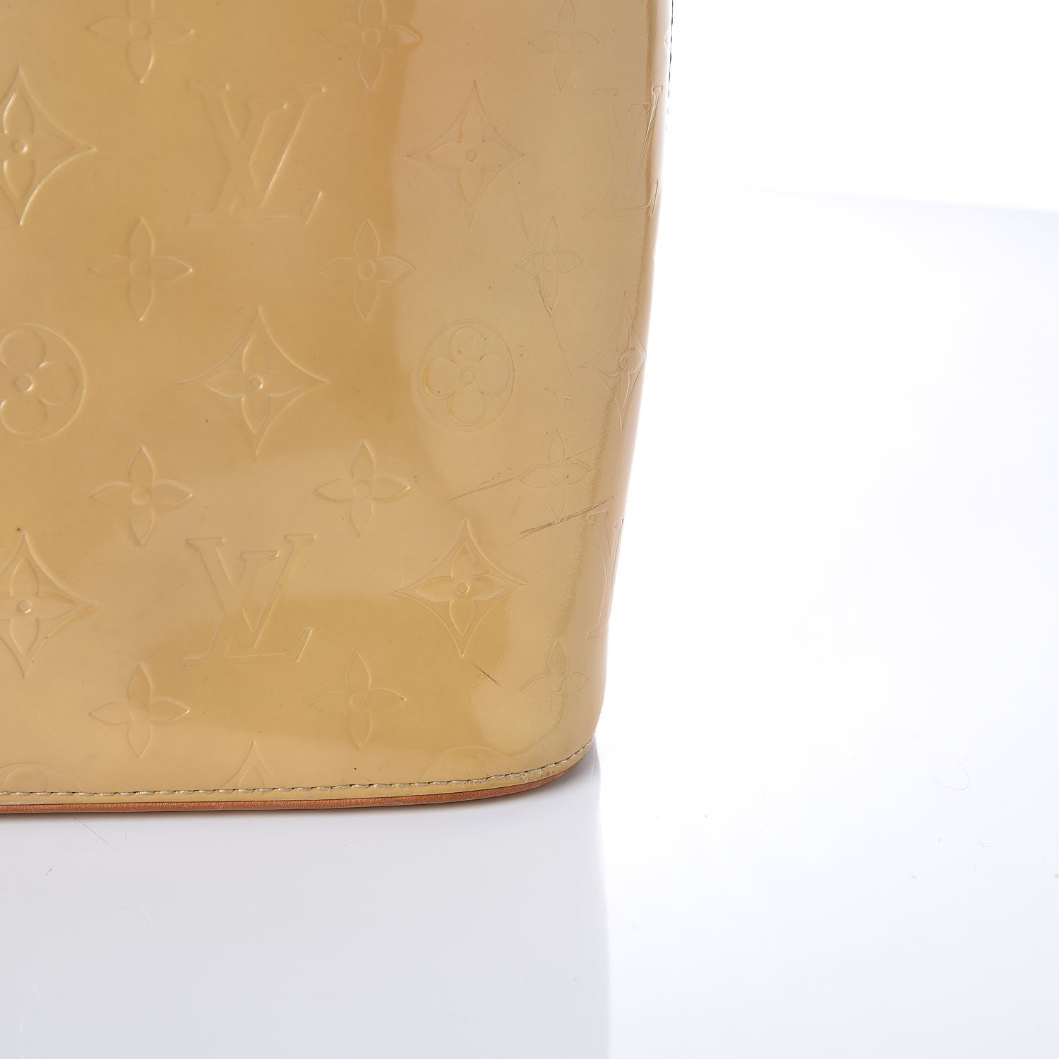 Louis Vuitton Vernis Houston Beige 35 of 46