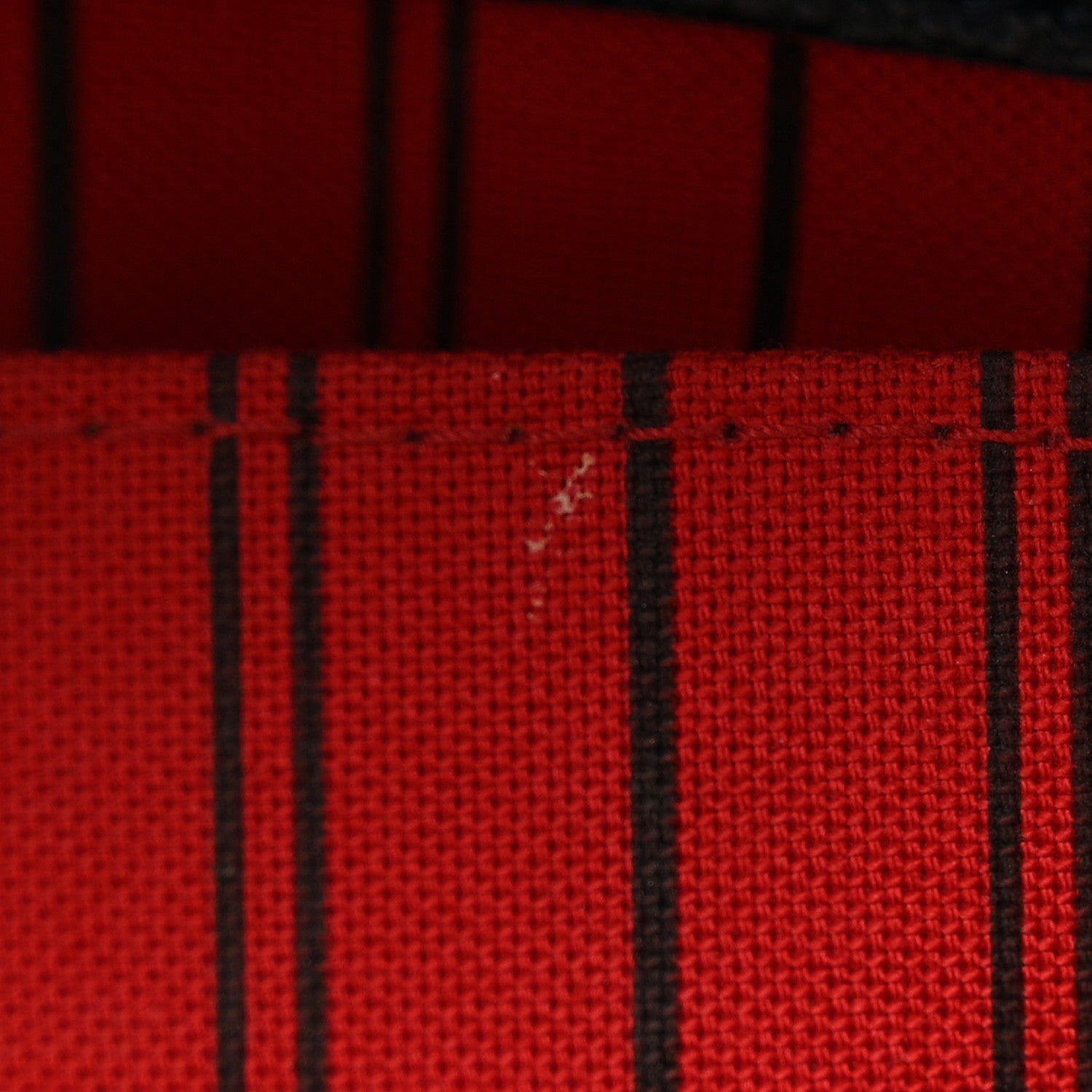 Louis Vuitton Empreinte Pochette Metis Marine Rouge 13 of 13