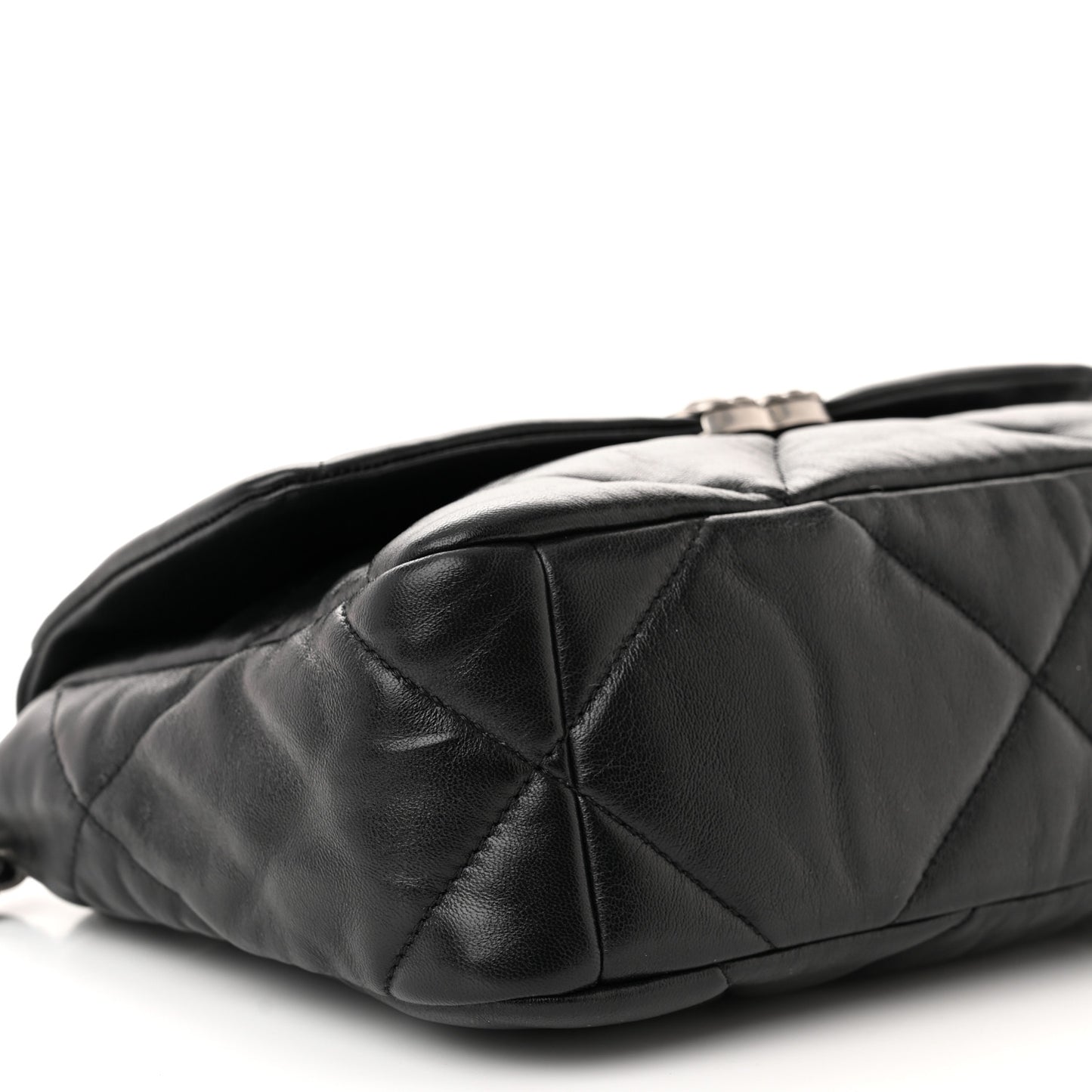 Goatskin Quilted Medium Chanel 19 Flap Black