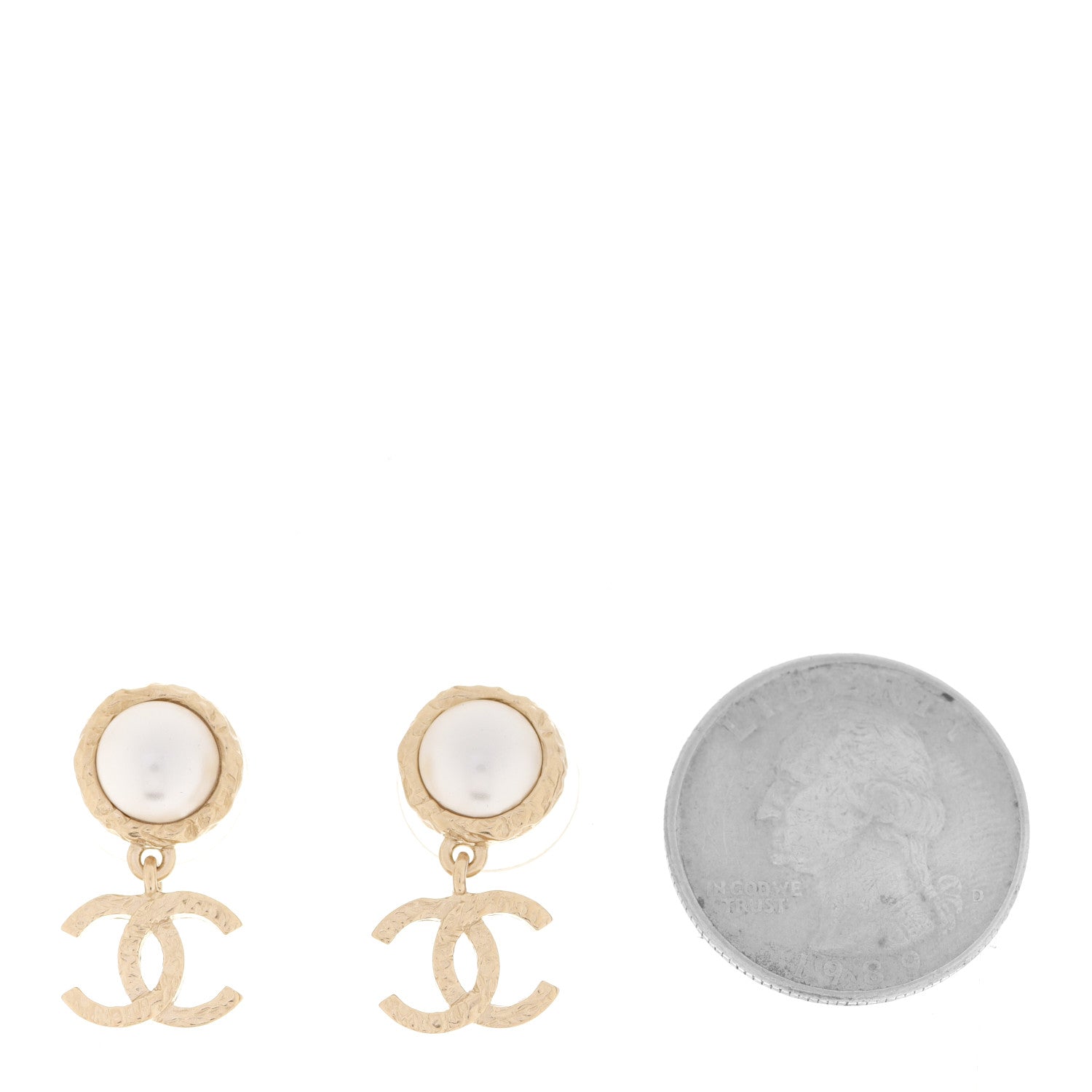 Chanel Pearl Hammered CC Drop Earrings Gold Pearly White 2 of 5