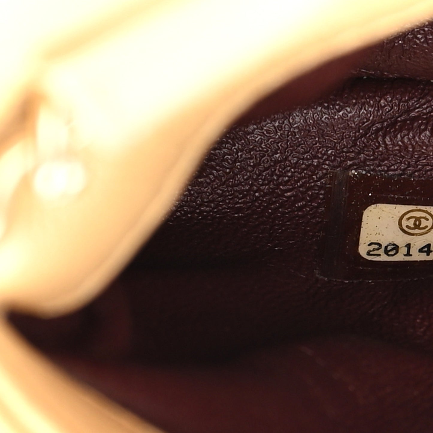 Lambskin Pearls Flap Gold