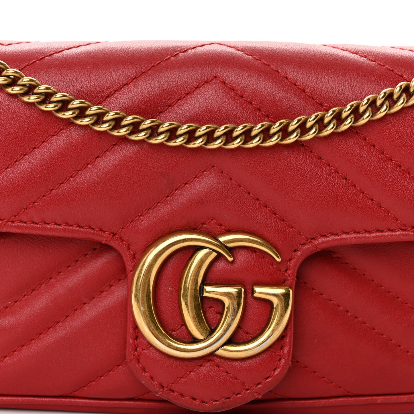 Calfskin Matelasse Super Mini GG Marmont Shoulder Bag Hibiscus Red