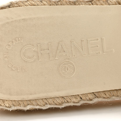 Chanel Iridescent Goatskin CC Espadrille Mules 40 Ivory Black 9 of 10