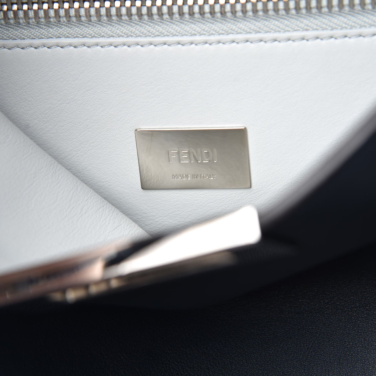 Vitello Tahiti Burro Large Peekaboo Iconic Essentially Satchel Blue Notte Grigio Perla