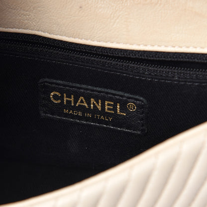 Chanel Calfskin Chevron Small Surpique Flap Ivory 6 of 16