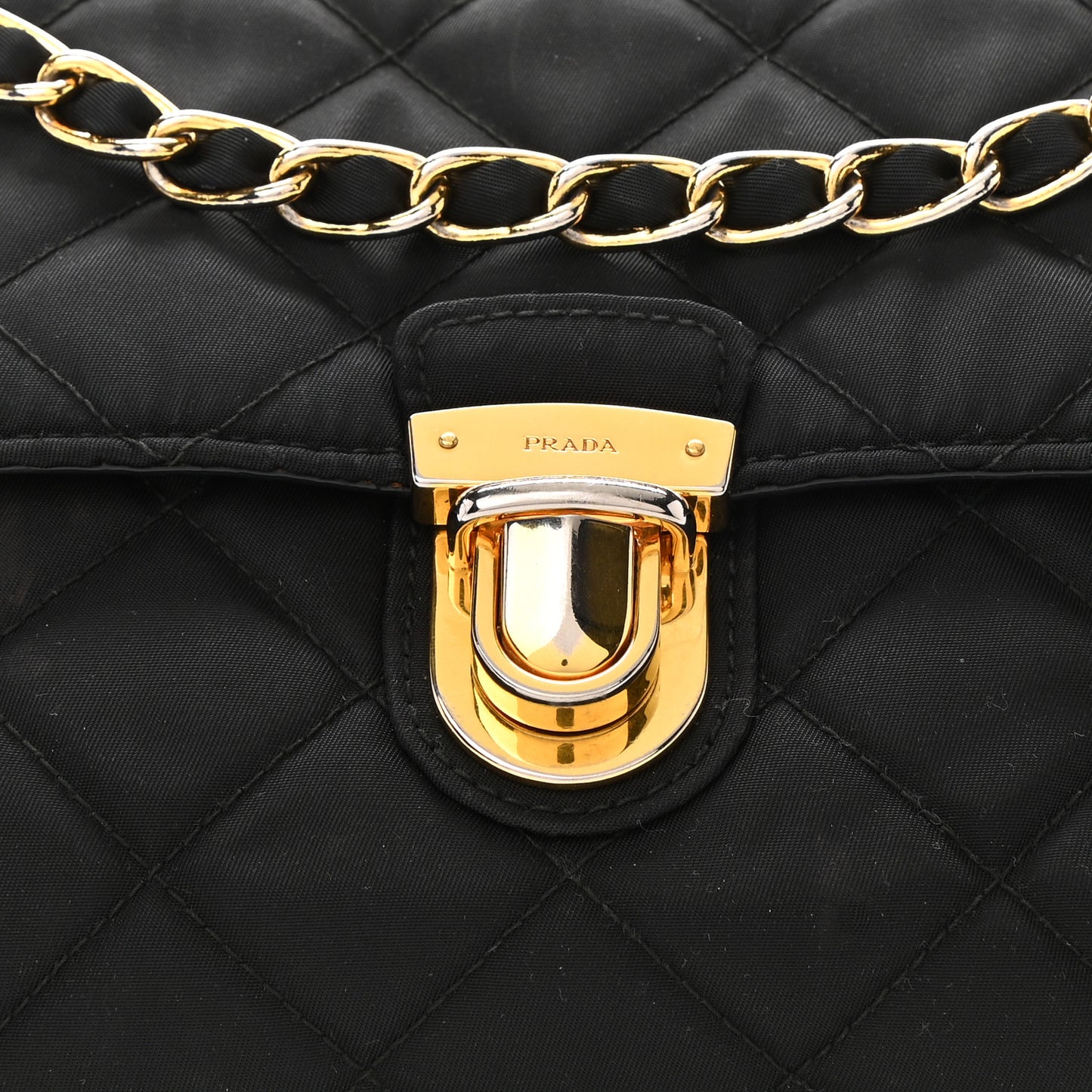 Nylon Tessuto Impuntu Quilted Flap Black