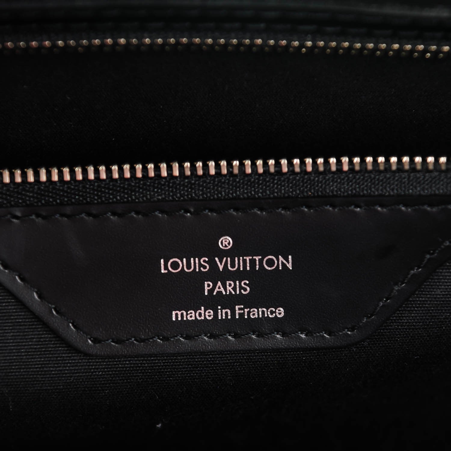 Louis Vuitton Epi Brea GM Black 6 of 7