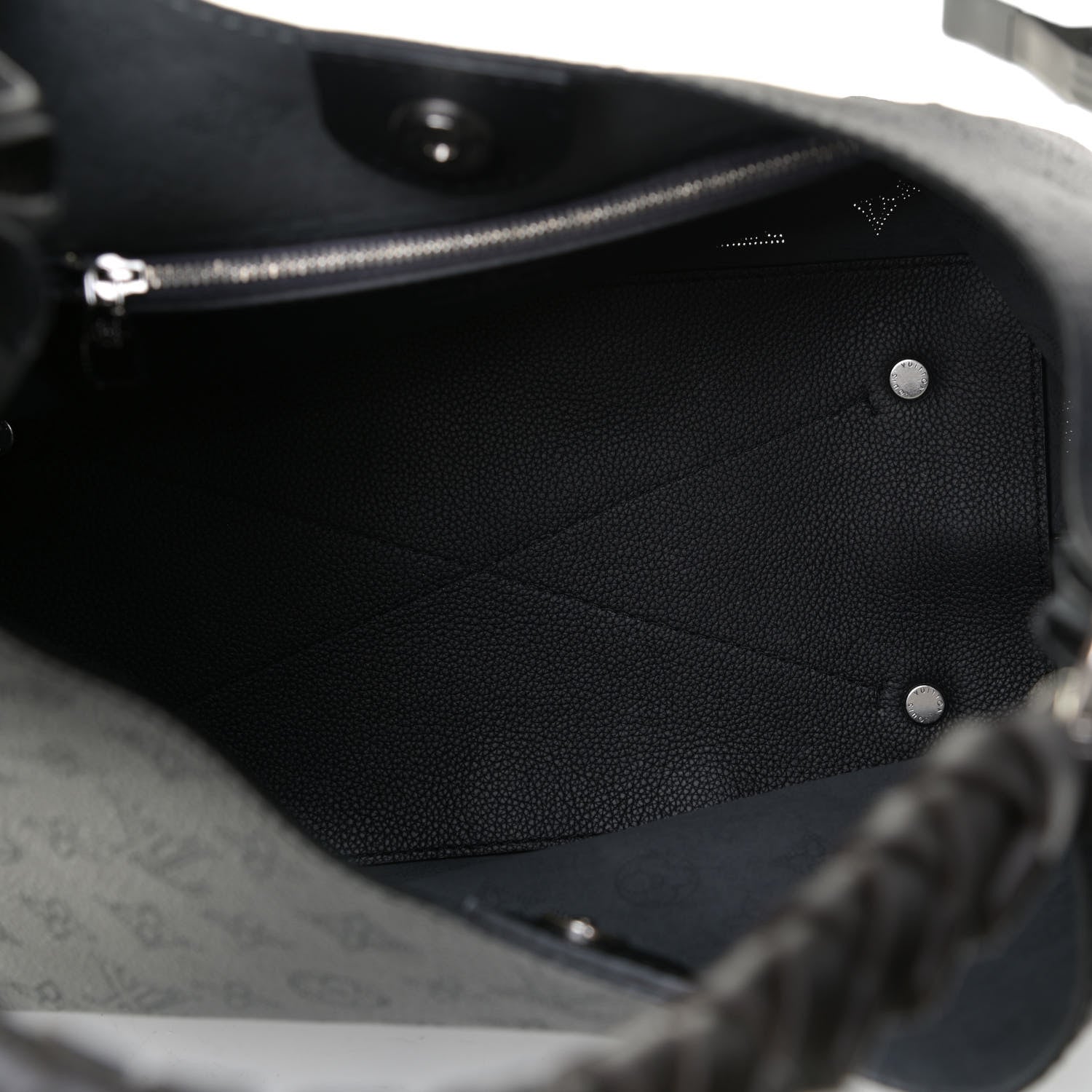 Louis Vuitton Mahina Carmel Hobo Black 8 of 9