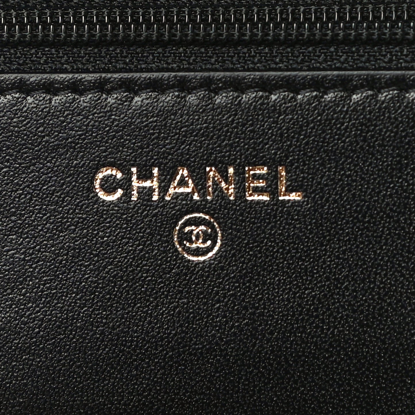 Lambskin Quilted CC Pearl Crush Wallet on Chain WOC Black