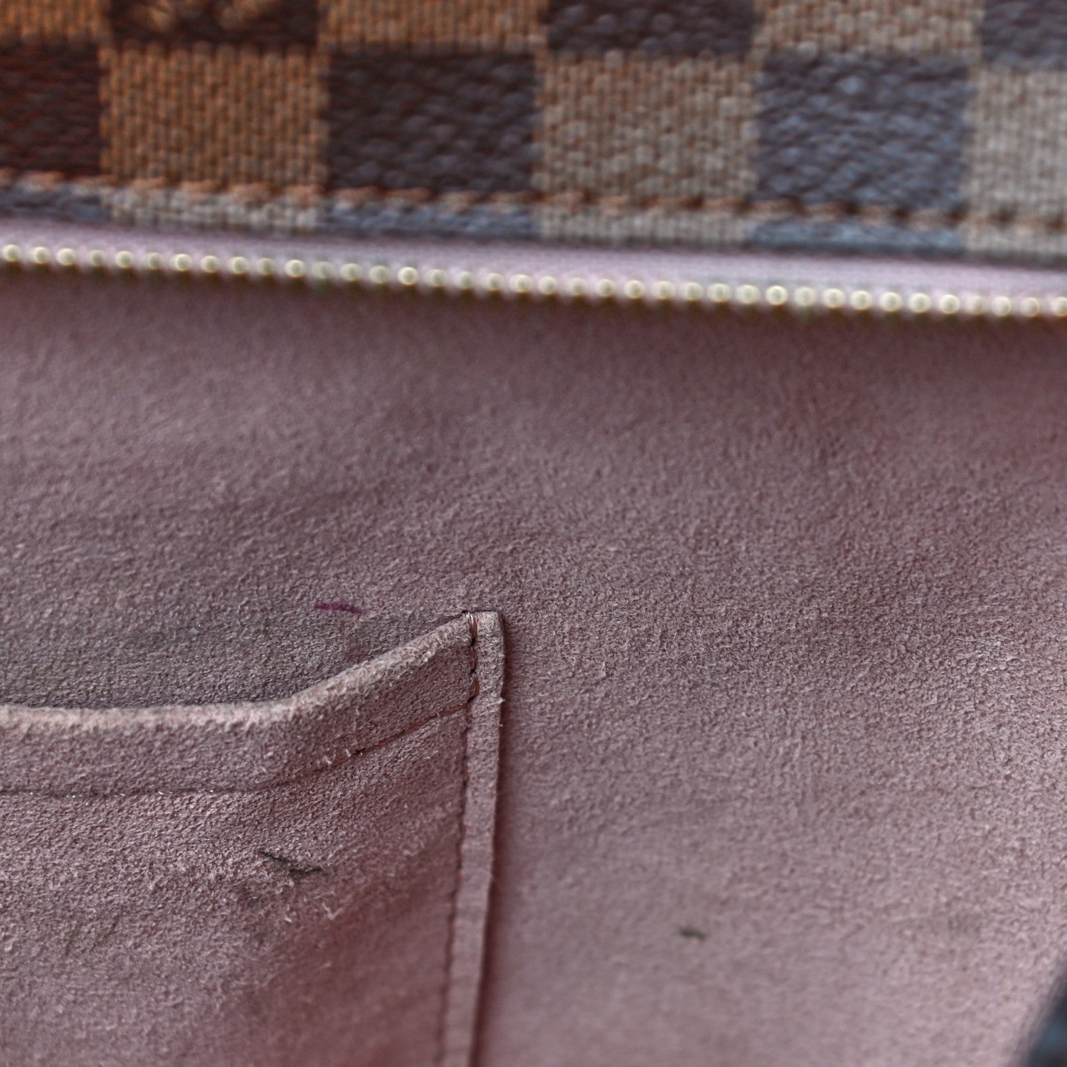 Louis Vuitton Damier Ebene Jersey Magnolia 14 of 20