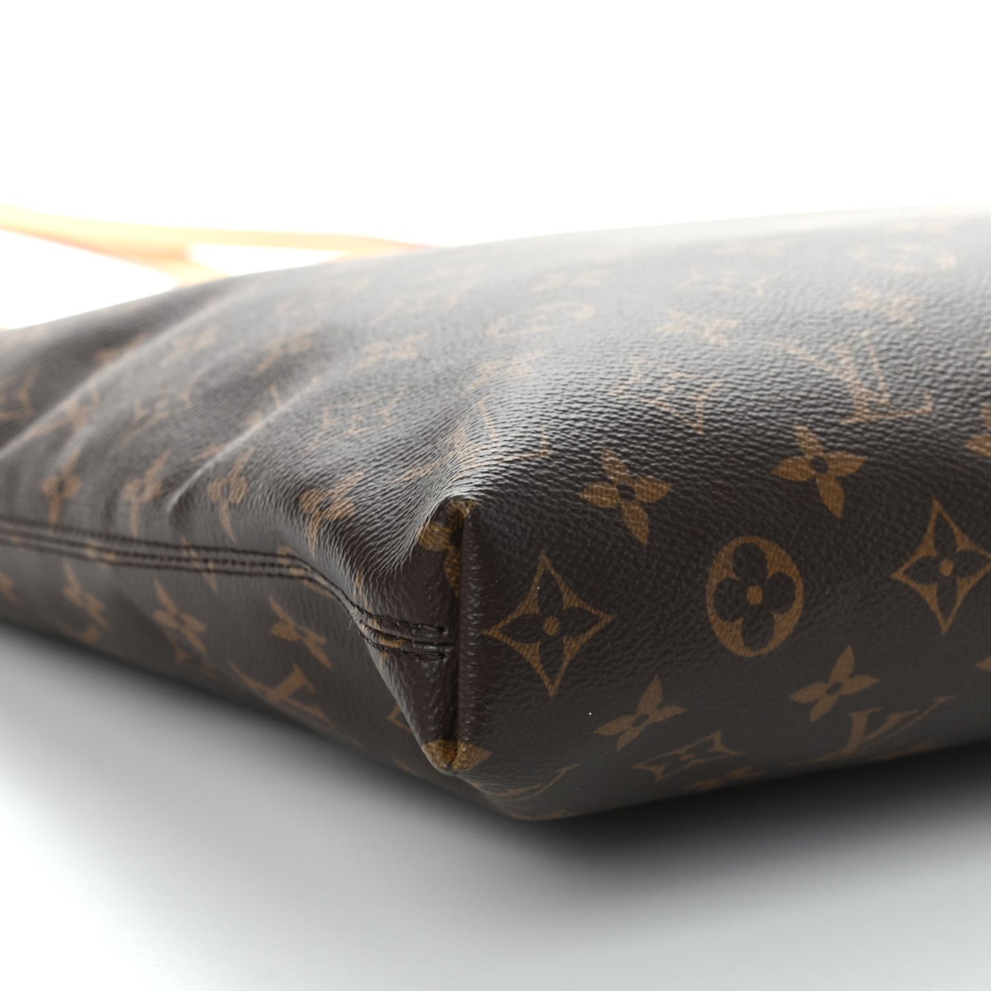 Monogram Carry It