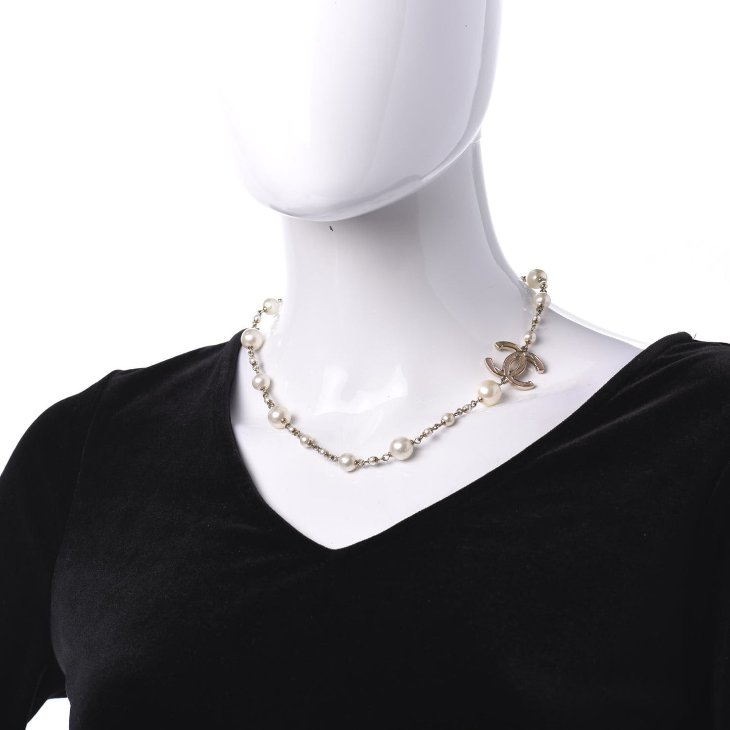 Pearl Enamel CC Short Necklace Gold