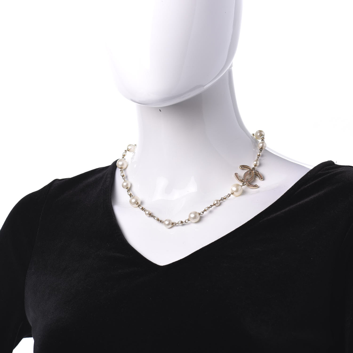 Chanel Pearl Enamel CC Short Necklace Gold 2 of 7