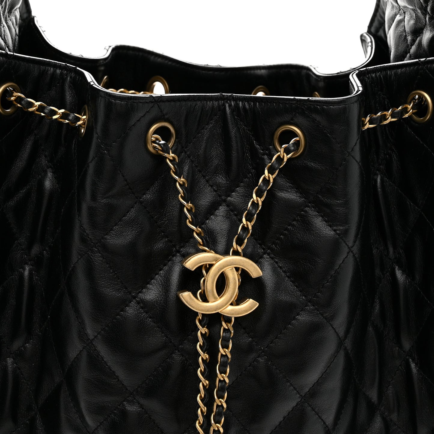 Shiny Crumpled Calfskin Quilted Medium Chanel 25 Handbag Black