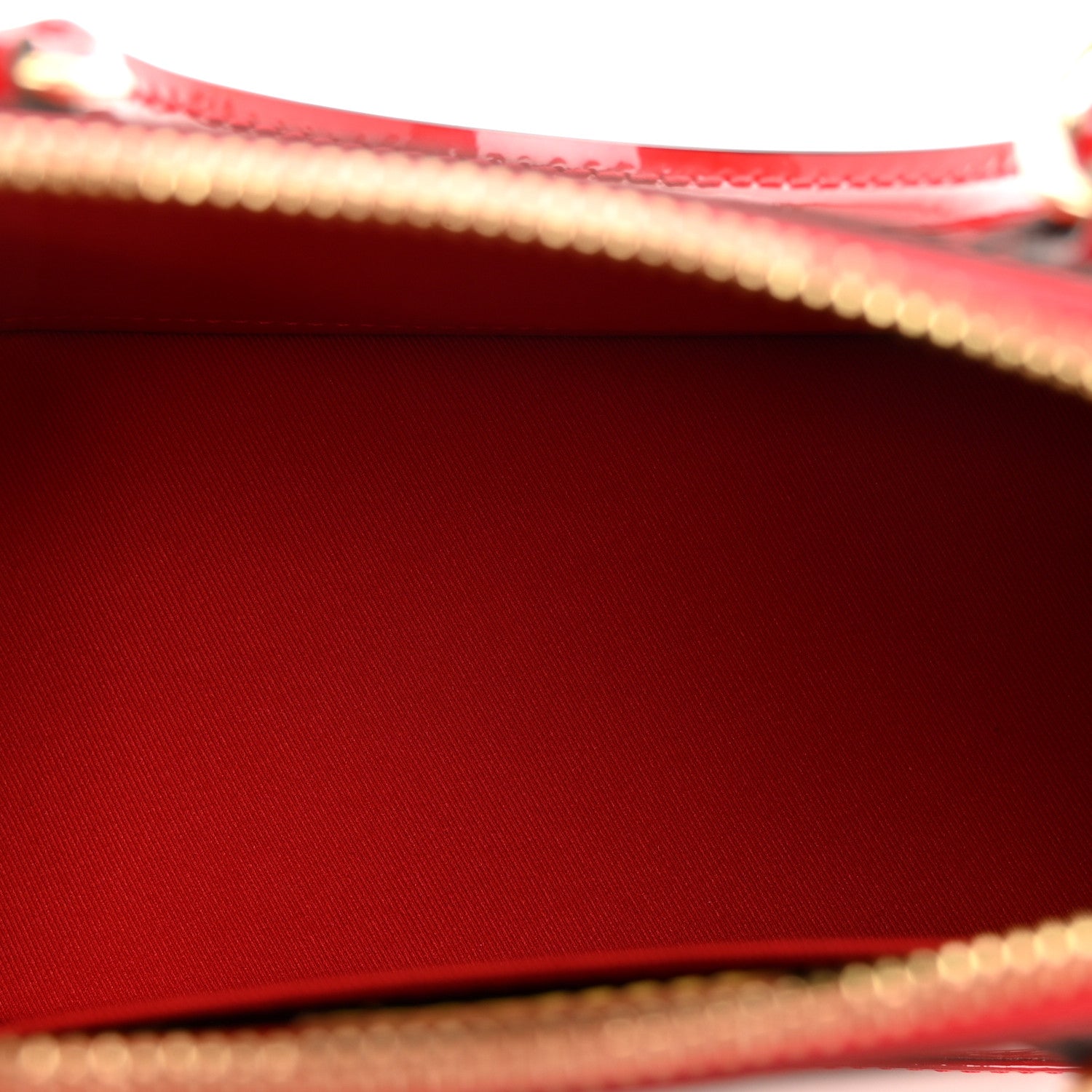 Louis Vuitton Vernis Alma BB Cherry 5 of 9