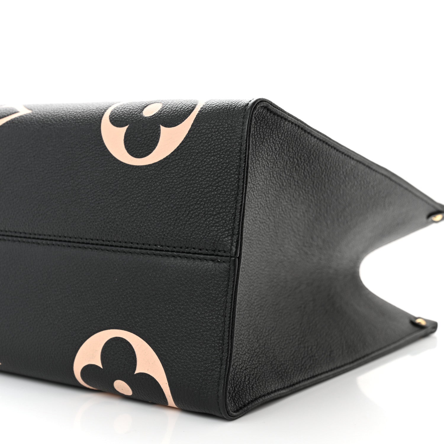 Louis Vuitton Empreinte Monogram Giant Onthego GM Black Beige 9 of 9