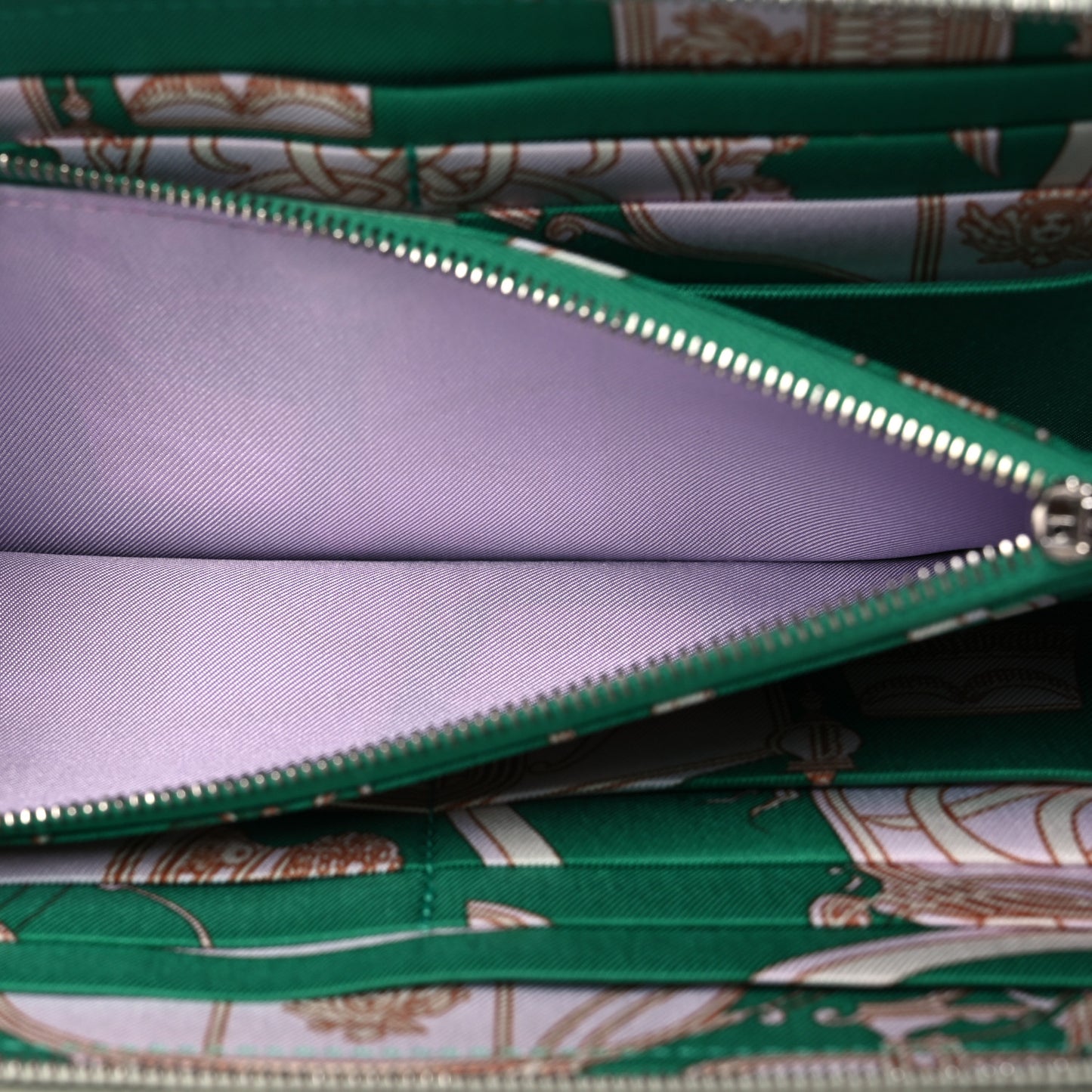 Epsom Silk'In Wallet Vert Fizz