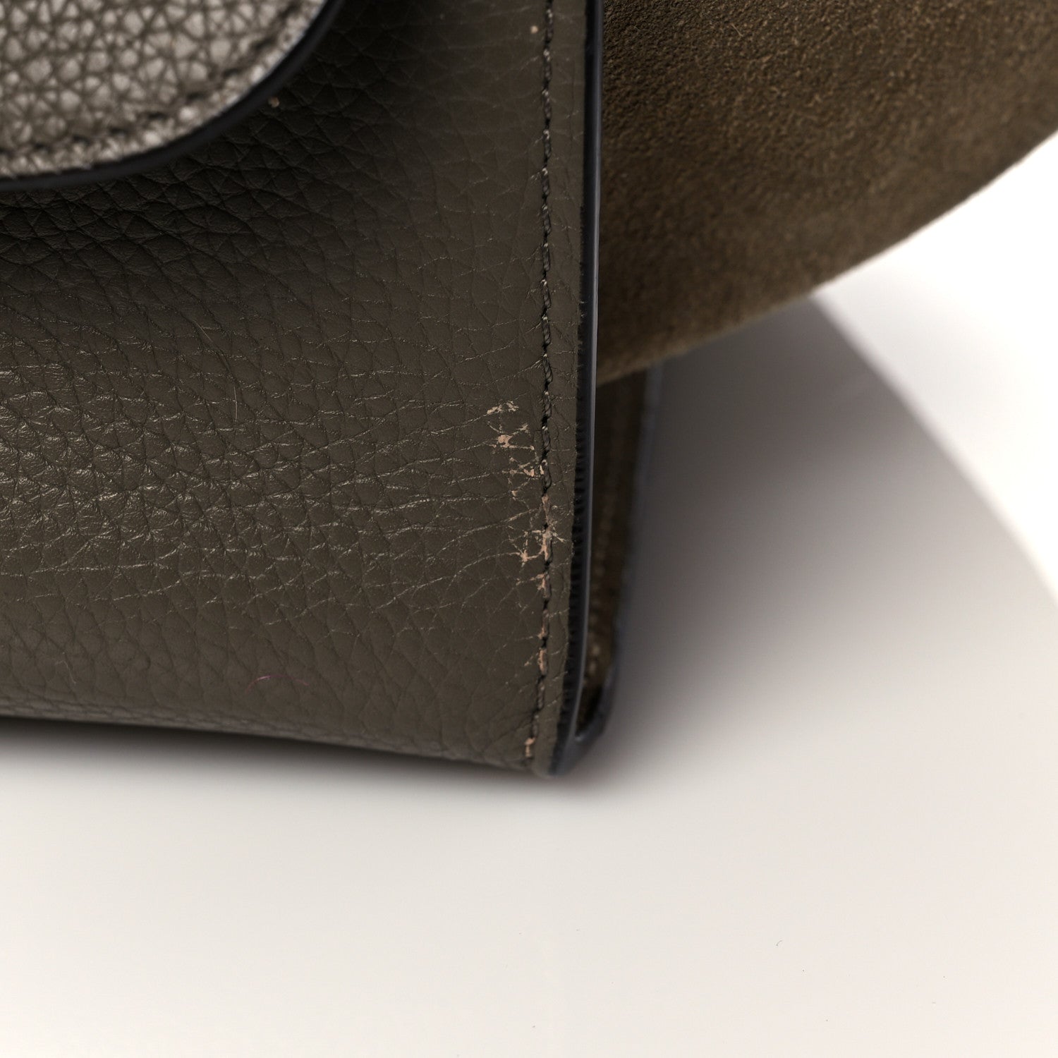 Celine Drummed Calfskin Suede Medium Trapeze Souris 24 of 26