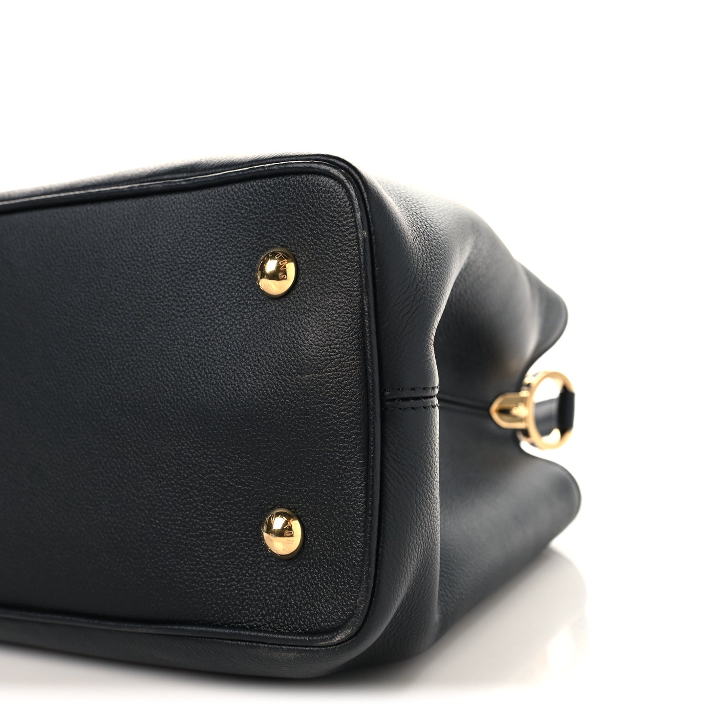 Taurillon Capucines GM Souple Black