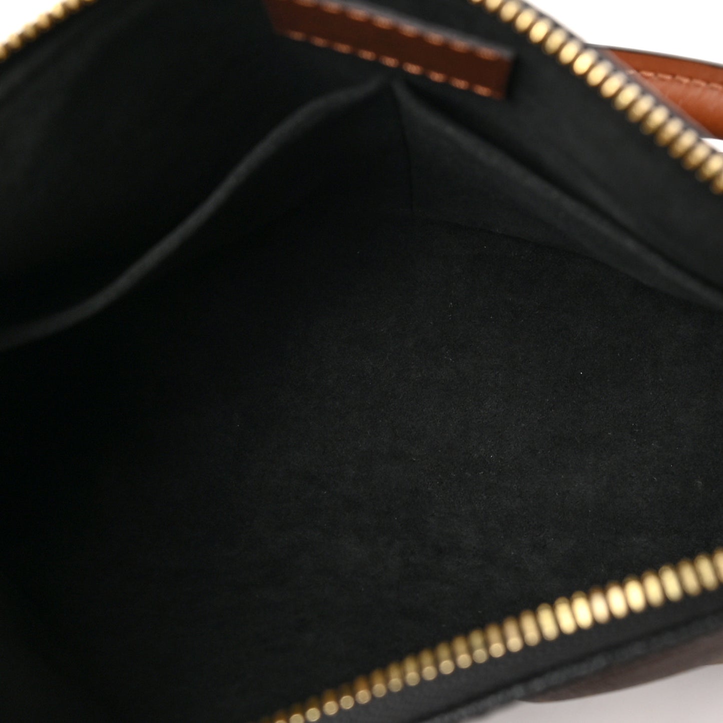 Monogram V Tote BB Black