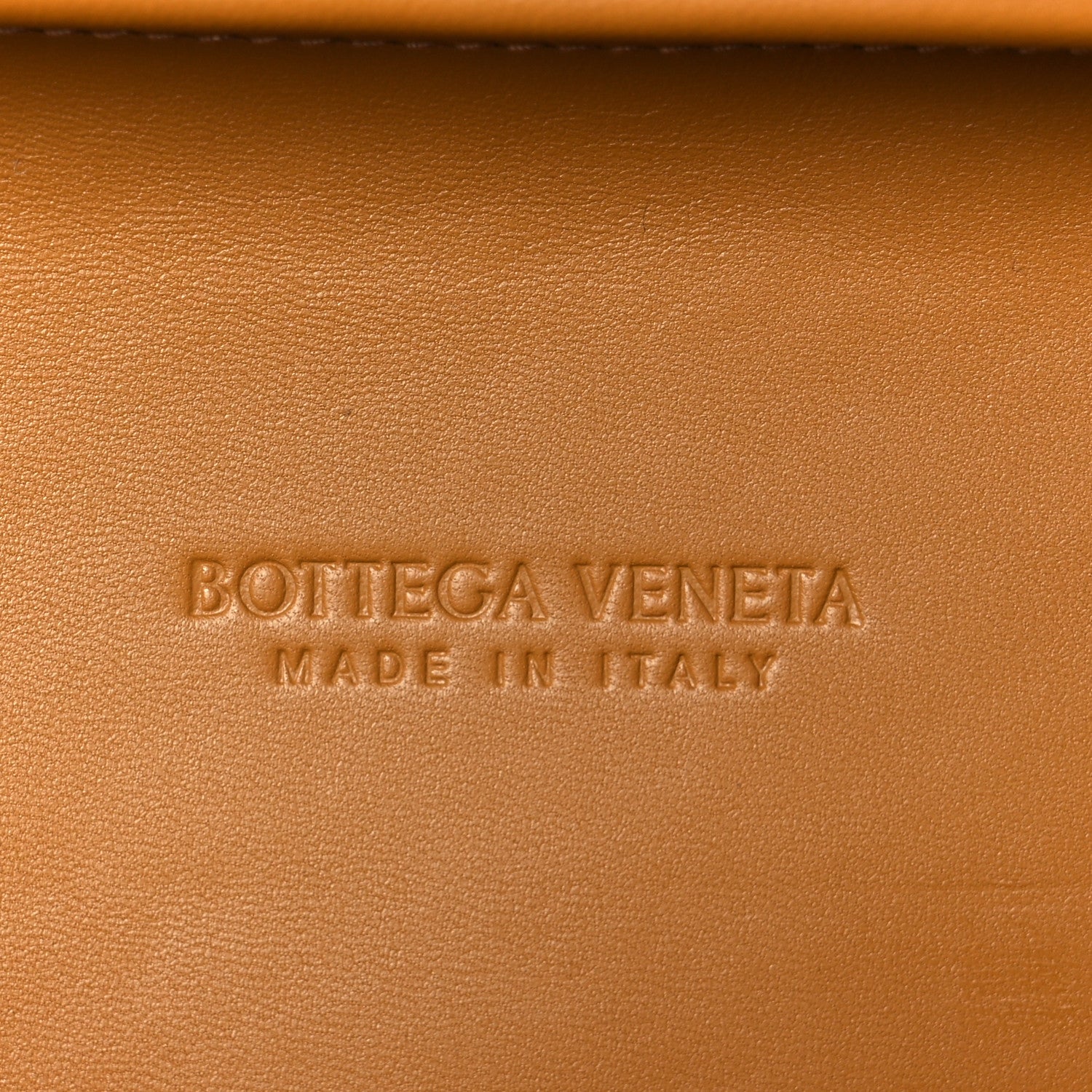 Bottega Veneta Calfskin Intrecciato Knot On Strap Camel 6 of 9