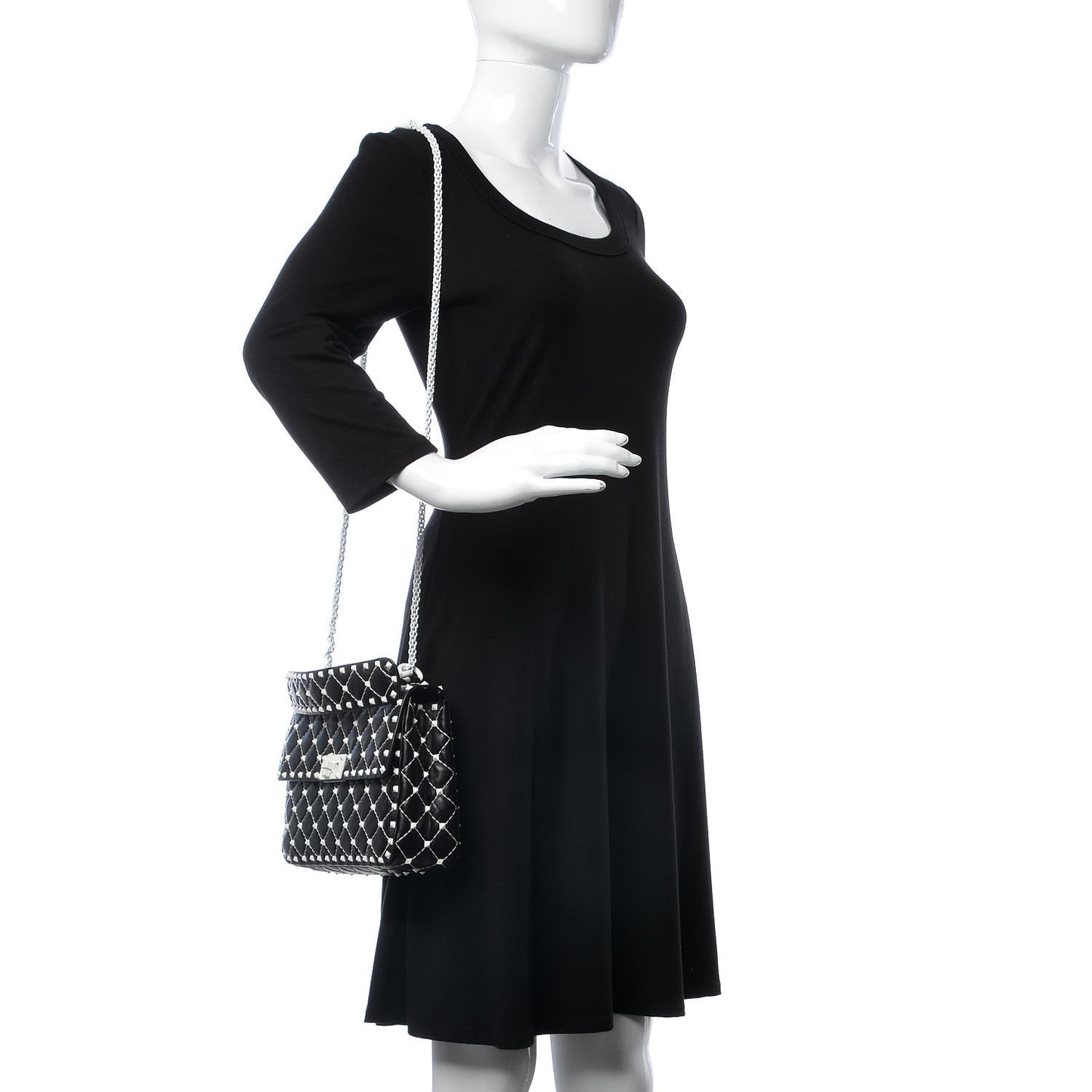 Lambskin Medium Free Rockstud Spike Shoulder Bag Black