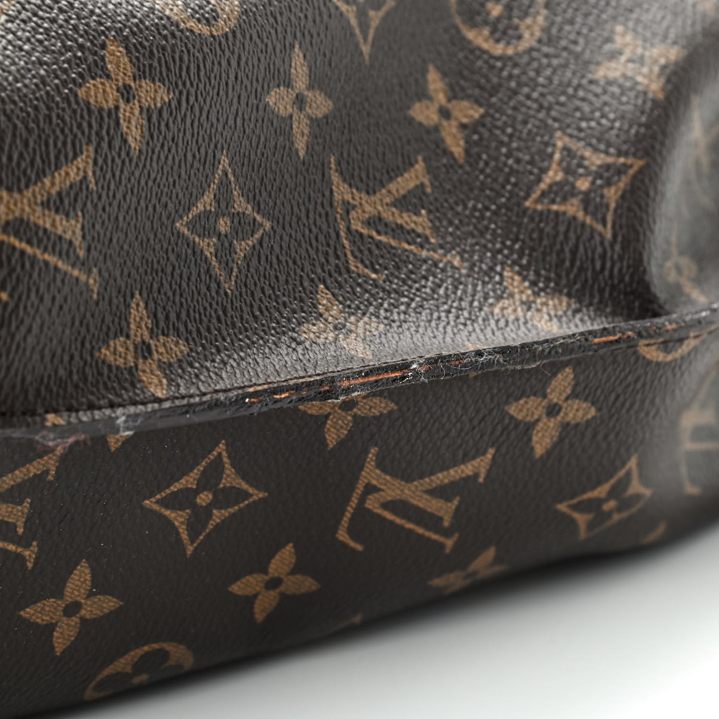 Monogram Metis