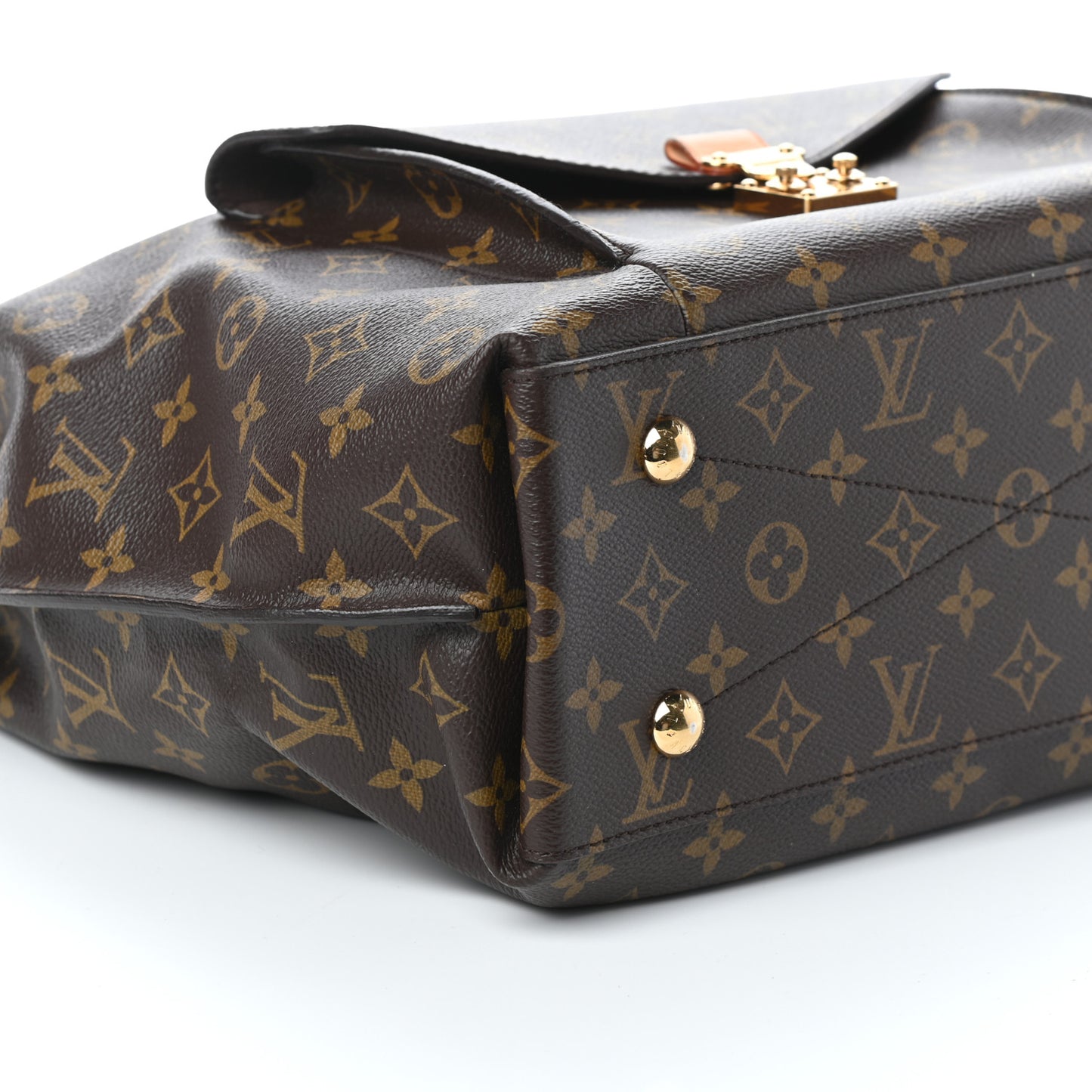 Monogram Metis