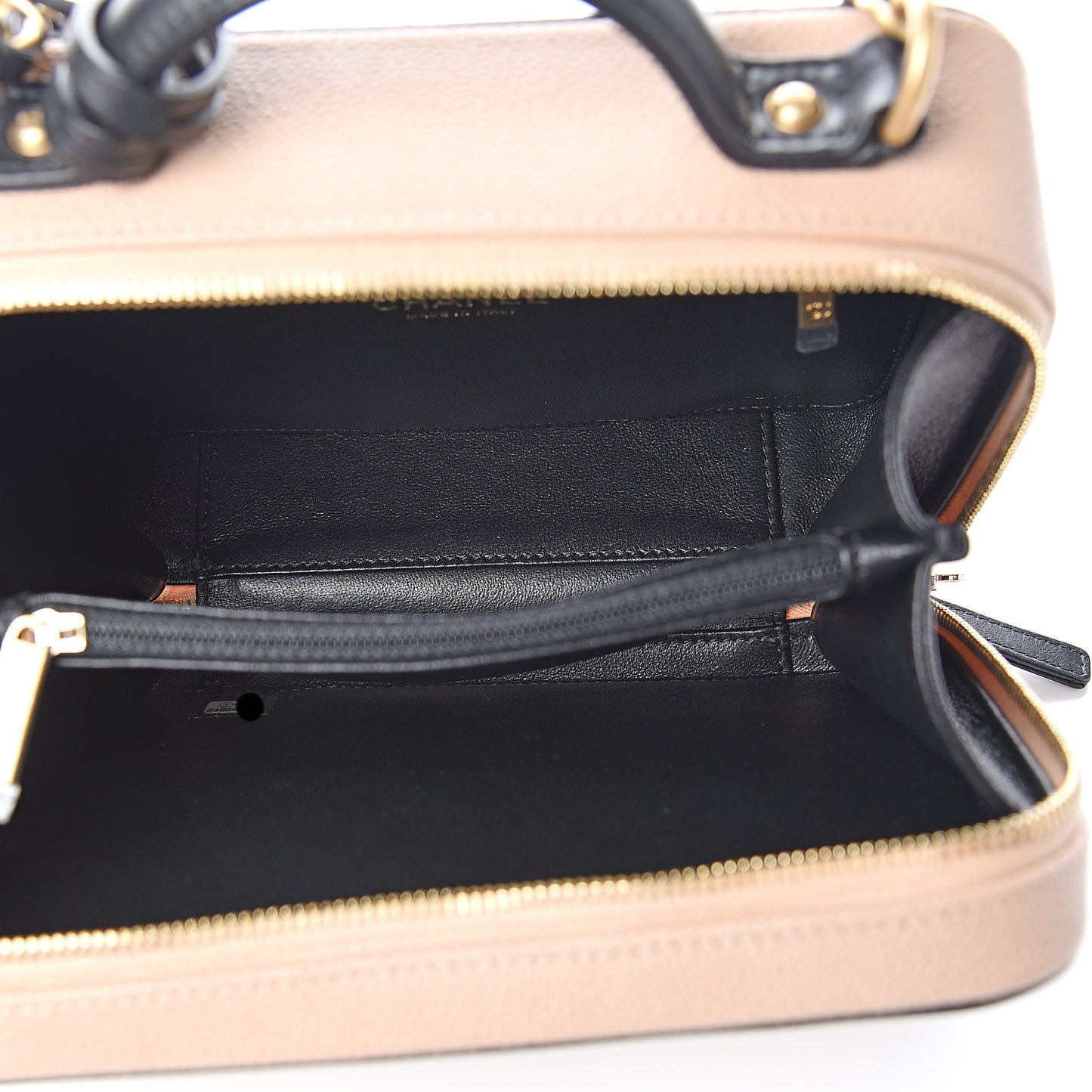 Caviar Quilted Medium CC Filigree Vanity Case Beige Black