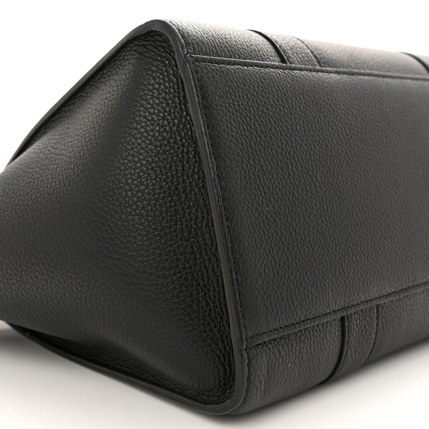 Classic Grain Small Bayswater Zip Tote Black