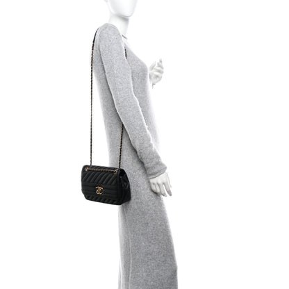 Chanel Shiny Goatskin Diagonal Quilted Small Flap Black 2 of 14