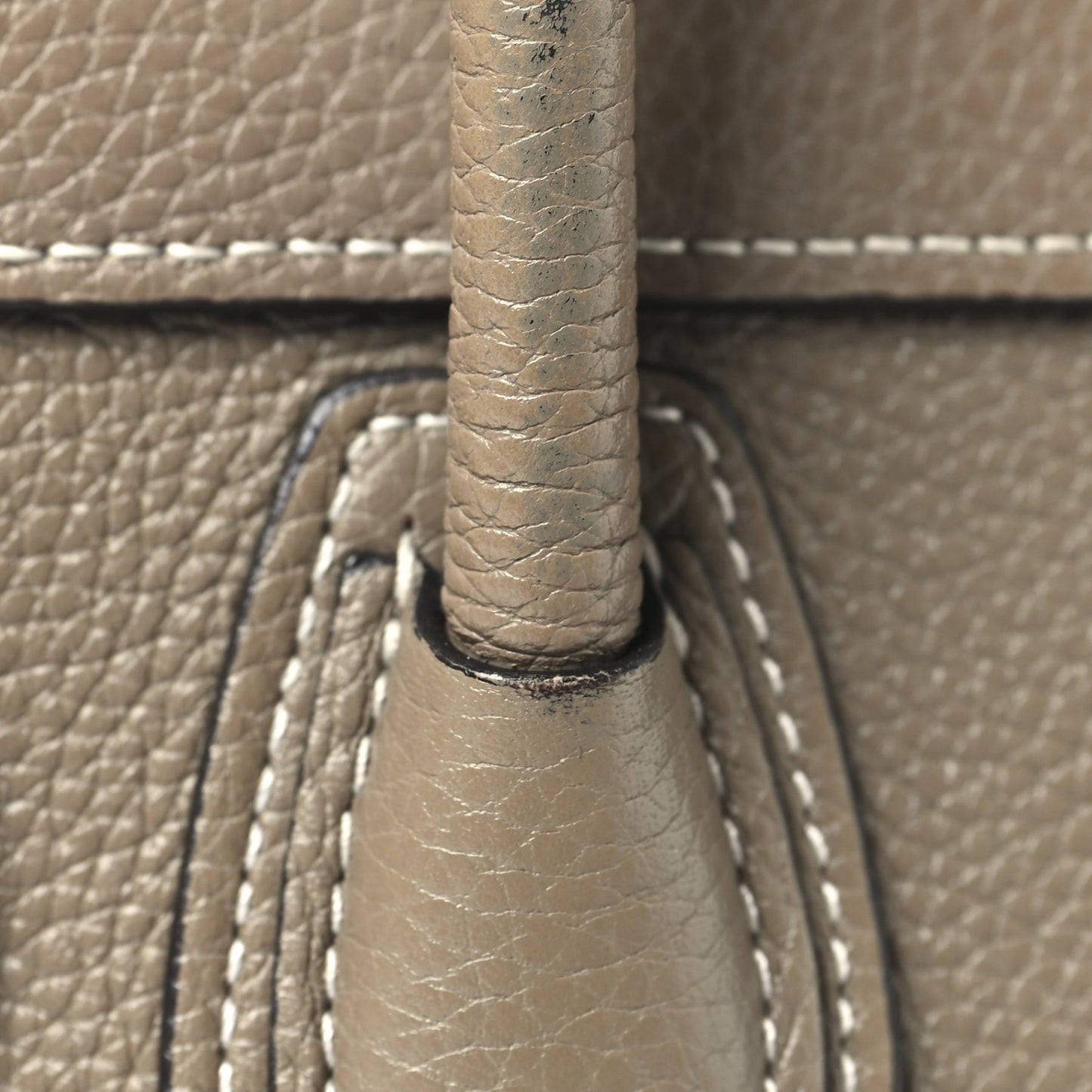 Drummed Calfskin Nano Luggage Souris