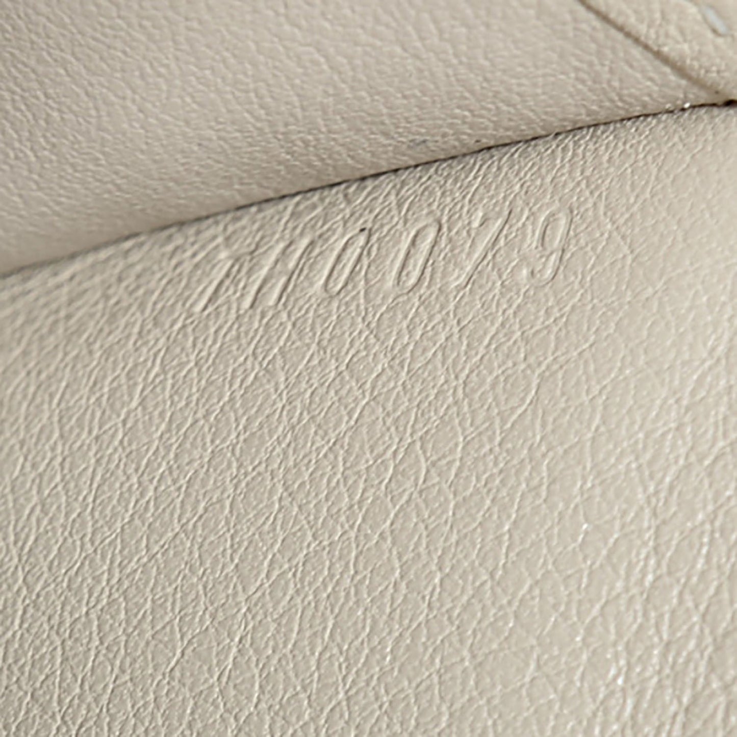 Mahina Amelia Wallet Ivory