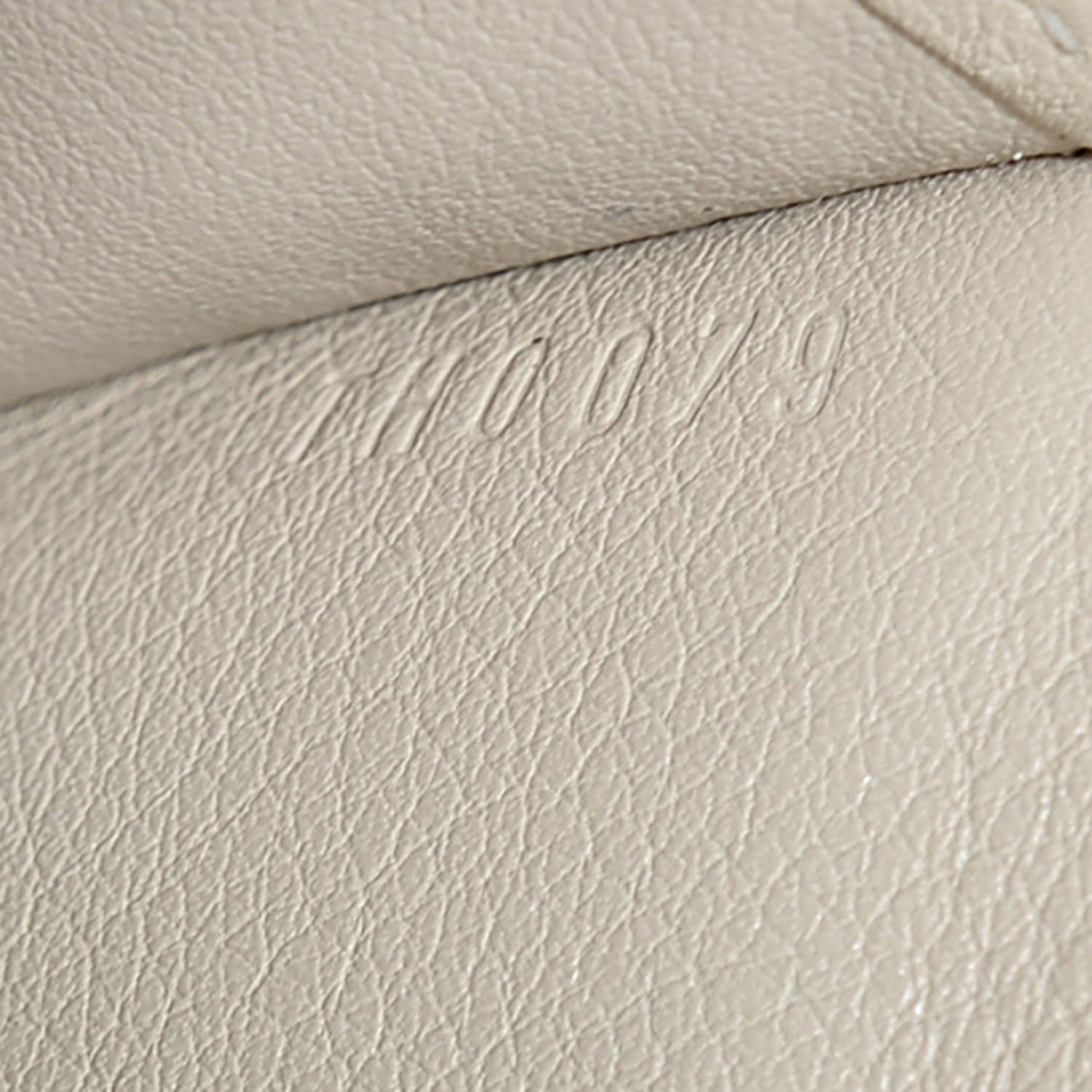 Louis Vuitton Mahina Amelia Wallet Ivory 7 of 7
