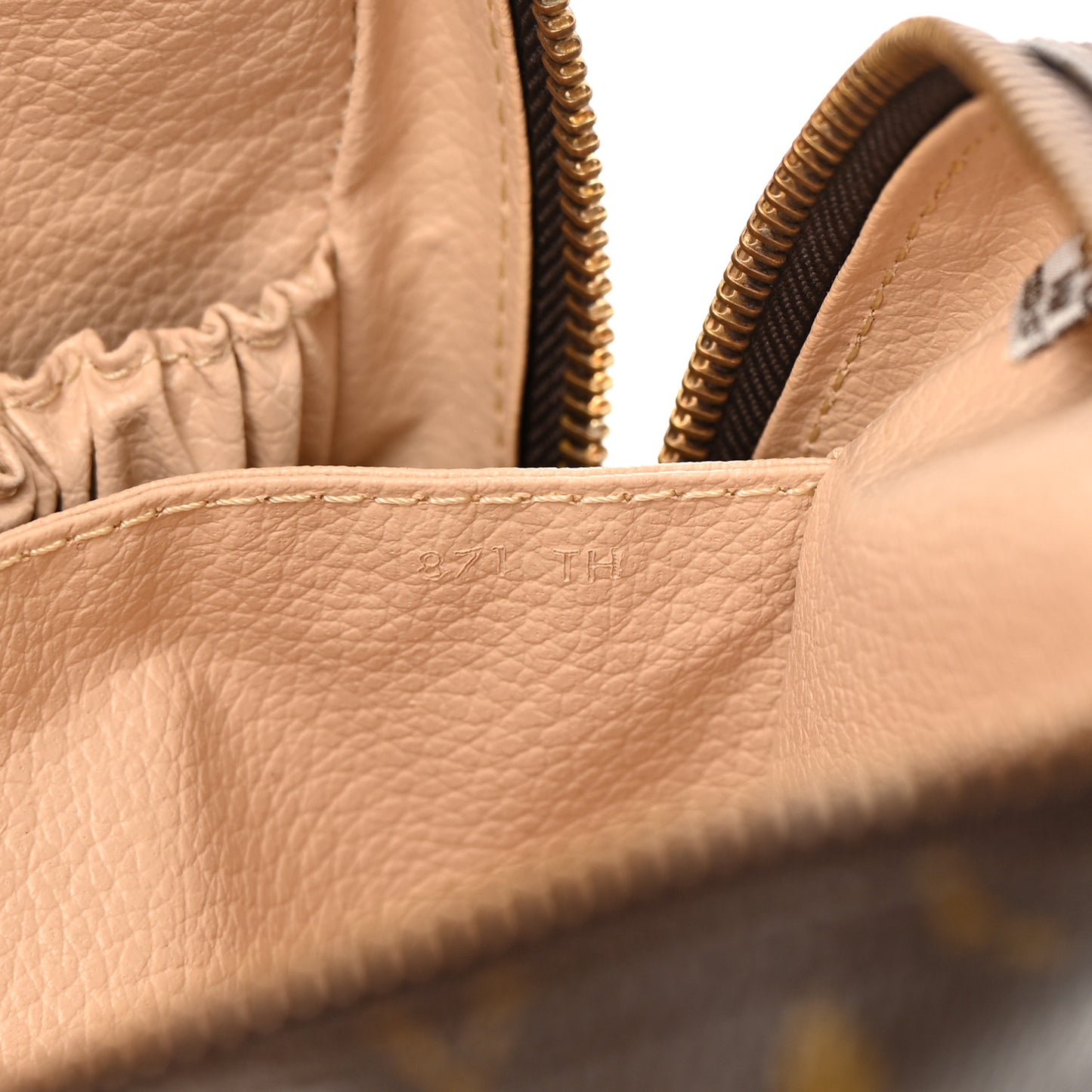Monogram Trousse Toilette 23
