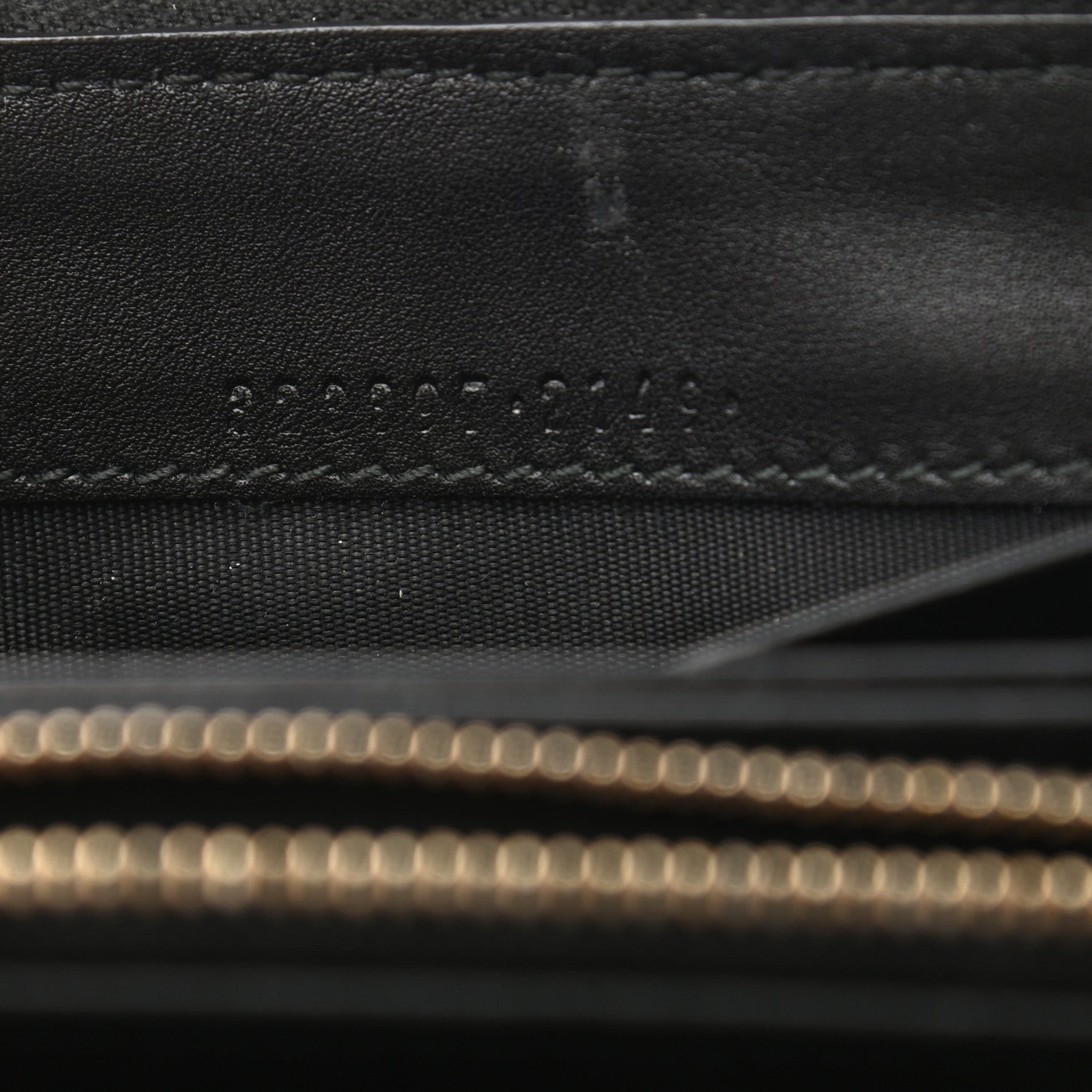Gucci Guccissima Signature Microguccissima Bree Zip Around Wallet Black 6 of 8