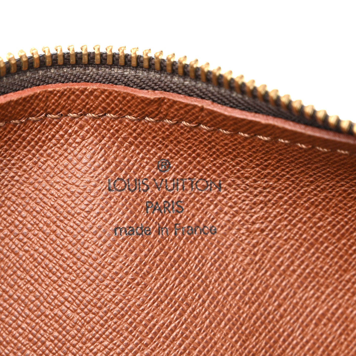 Monogram Papillon 26