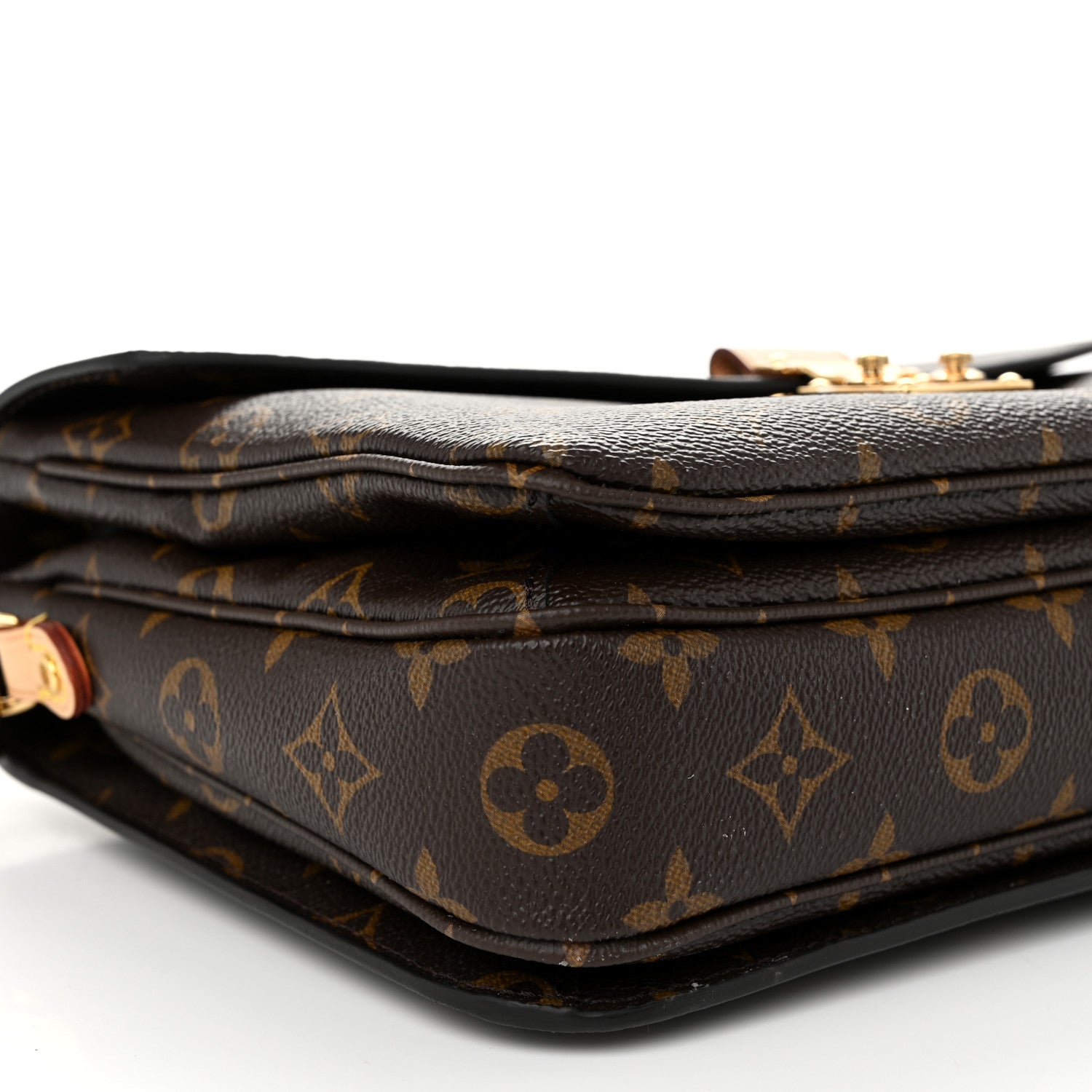 Louis Vuitton Monogram Pochette Metis 9 of 10