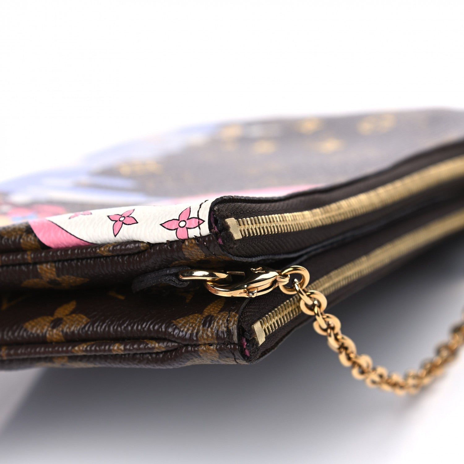 Louis Vuitton Monogram 2019 Christmas Animation Double Zip Pochette 5 of 6
